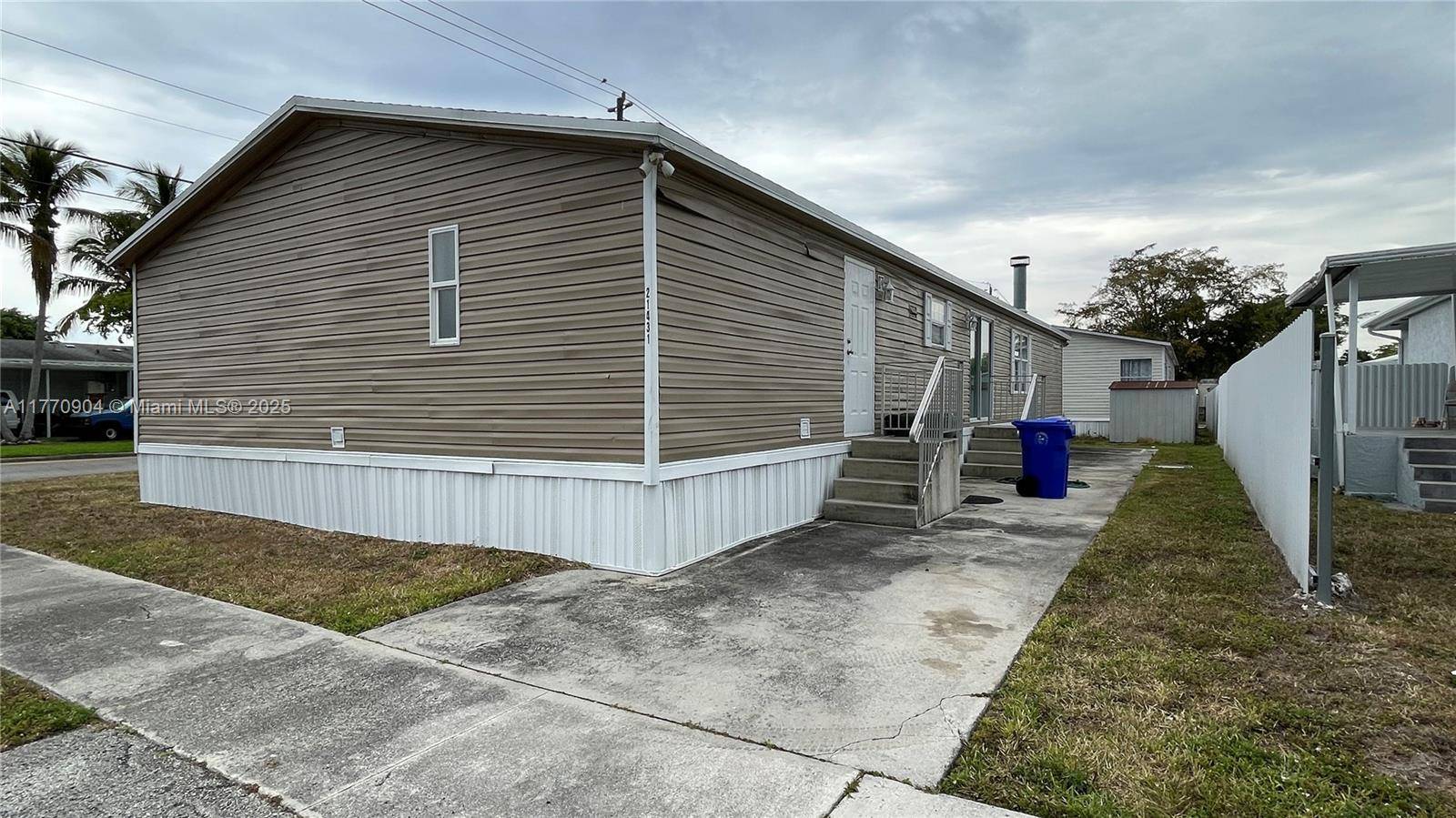 Pembroke Pines, FL 33029,21431 NW 3rd St #-