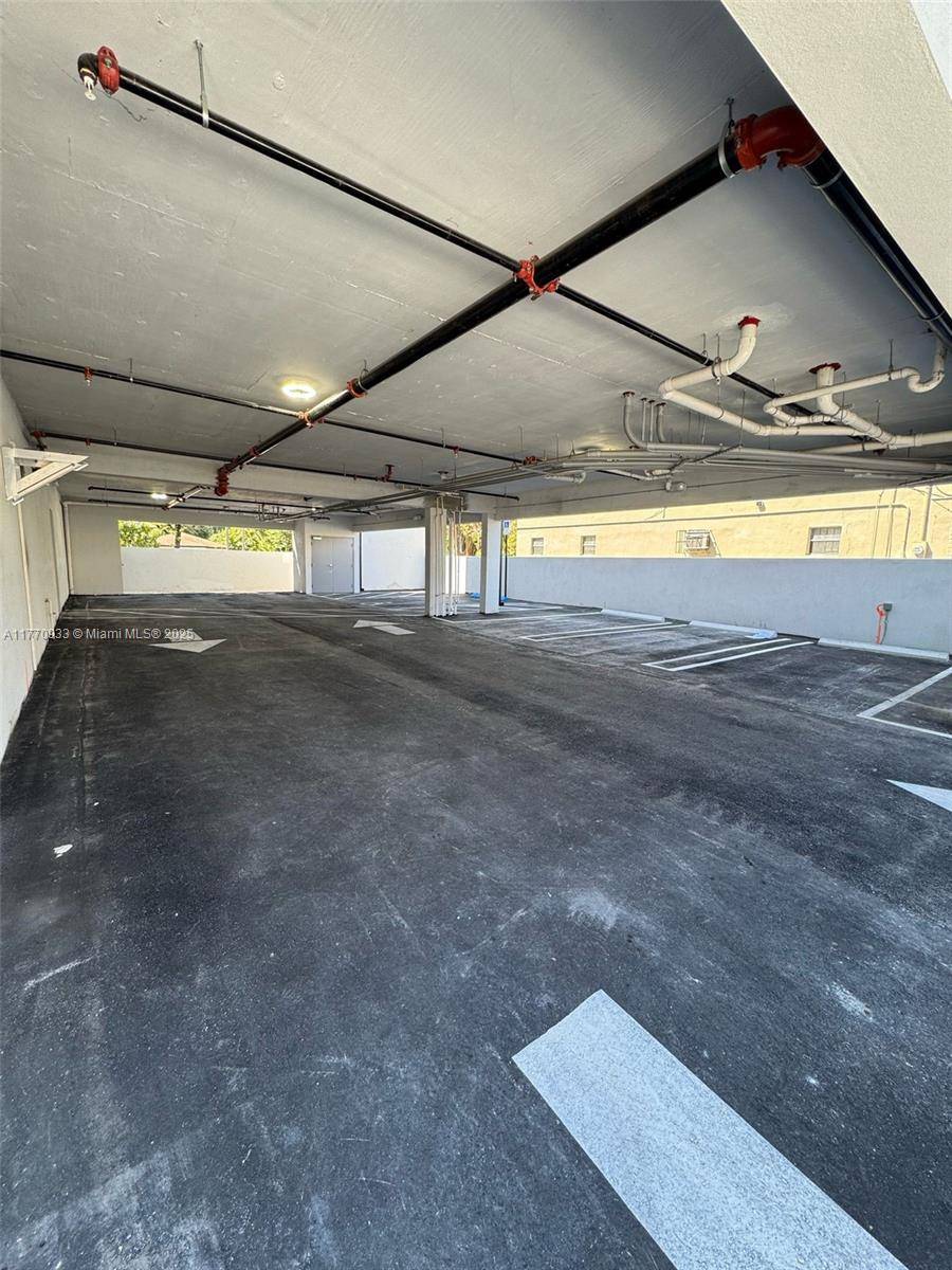 Miami, FL 33142,2782 NW 46th St
