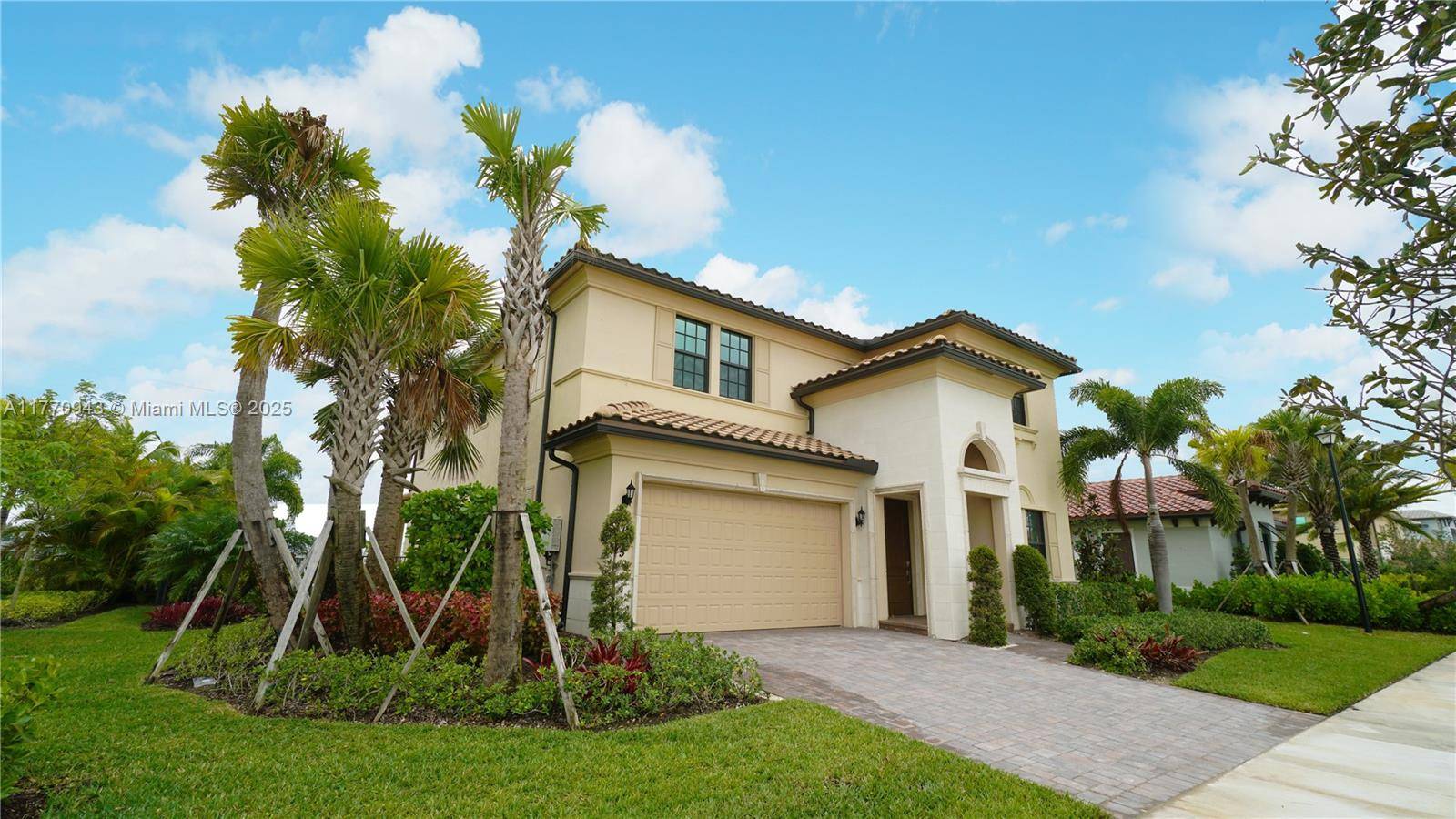 Parkland, FL 33076,8725 Parkland Bay Dr