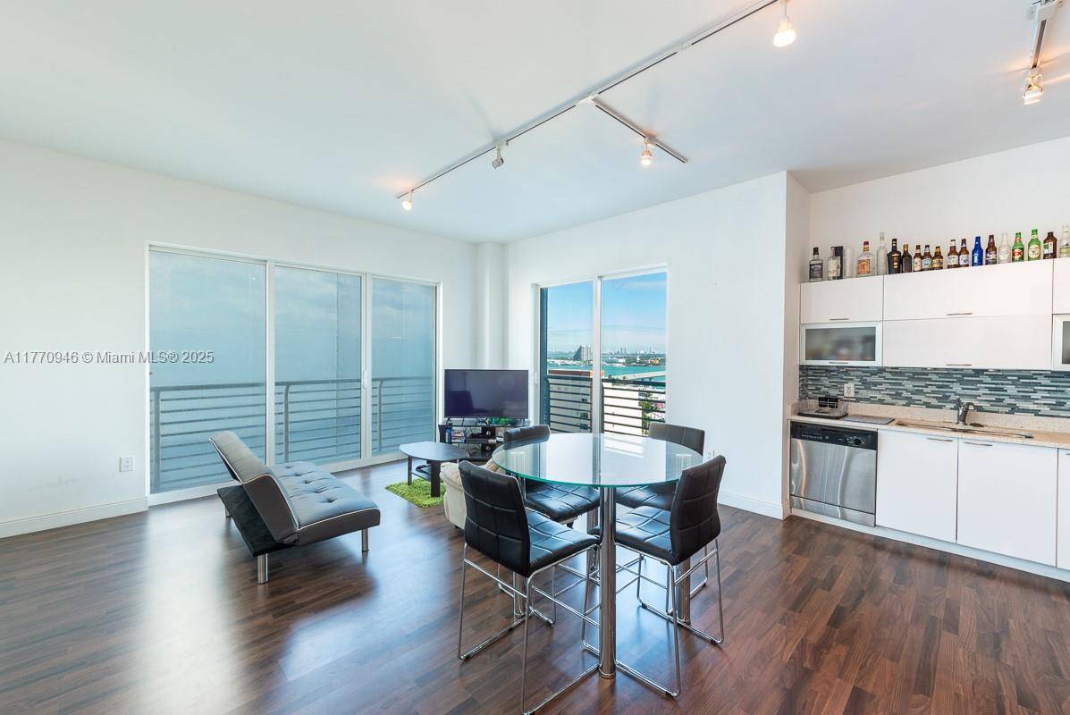Miami, FL 33132,234 NE 3rd St #1502