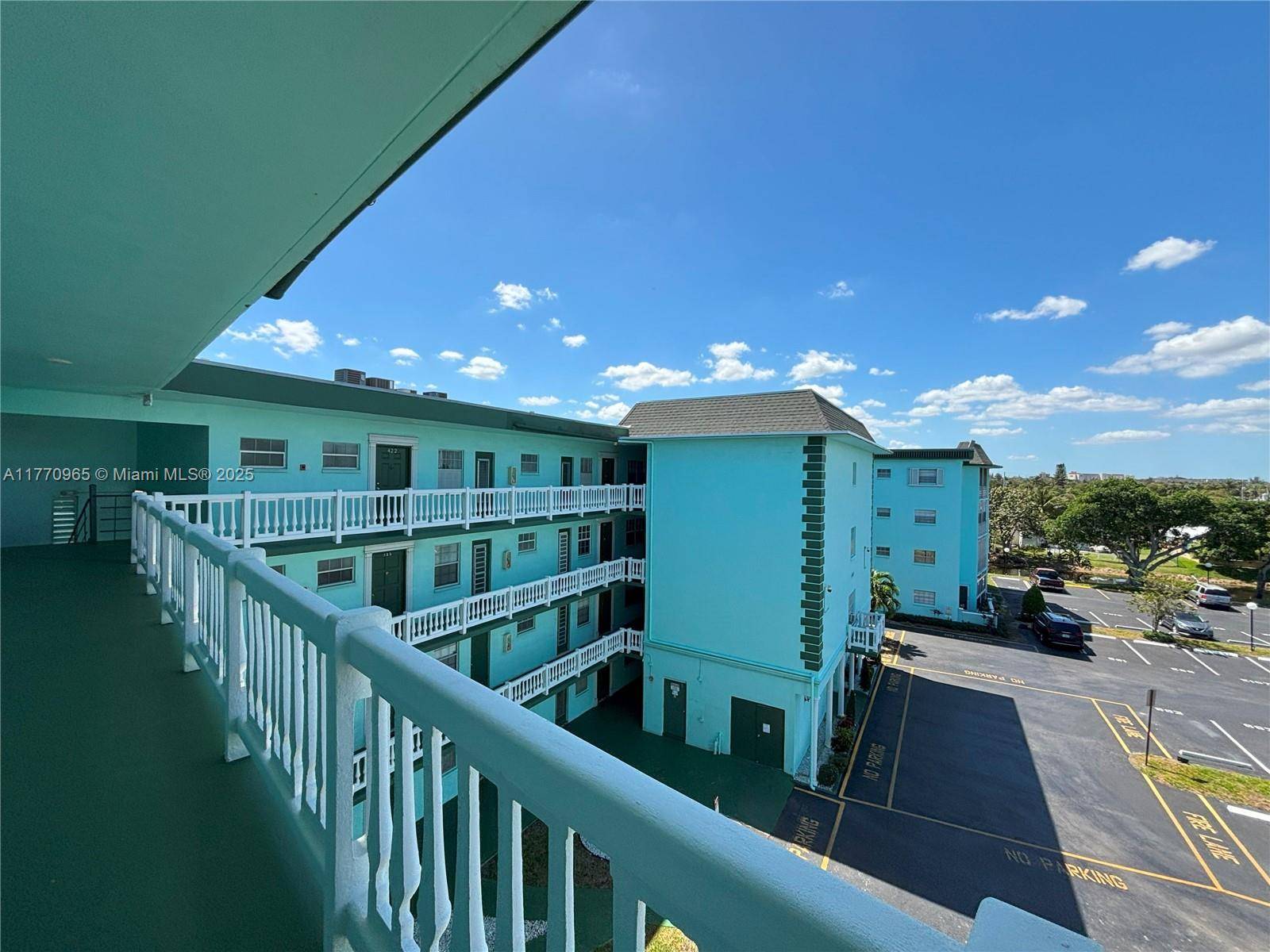 Lauderdale Lakes, FL 33319,4141 NW 44th Ave #424