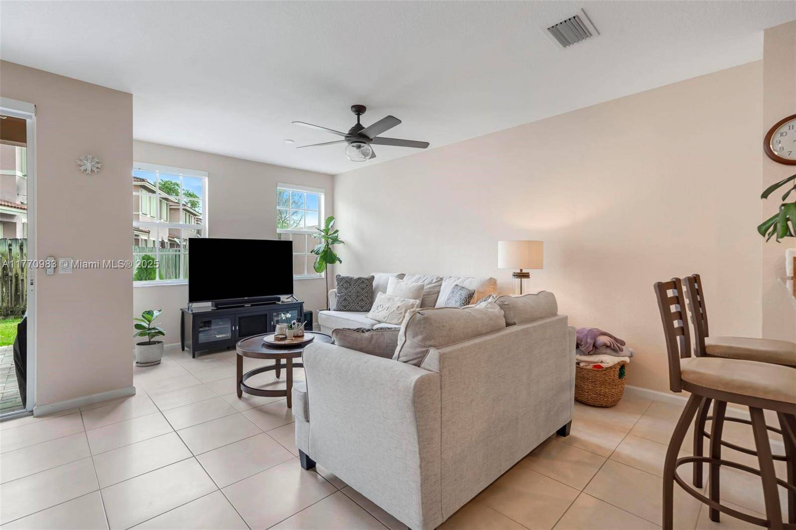 Sunrise, FL 33326,210 Las Brisas Cir