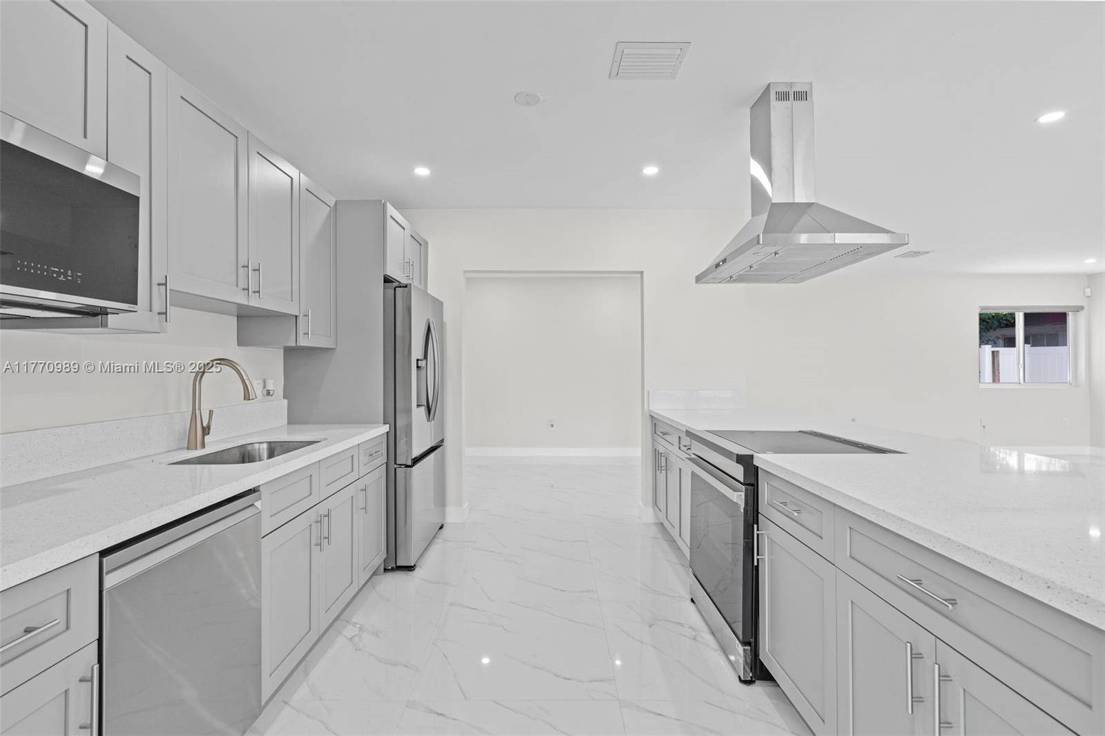 Lauderhill, FL 33311,230 NW 33rd Ter