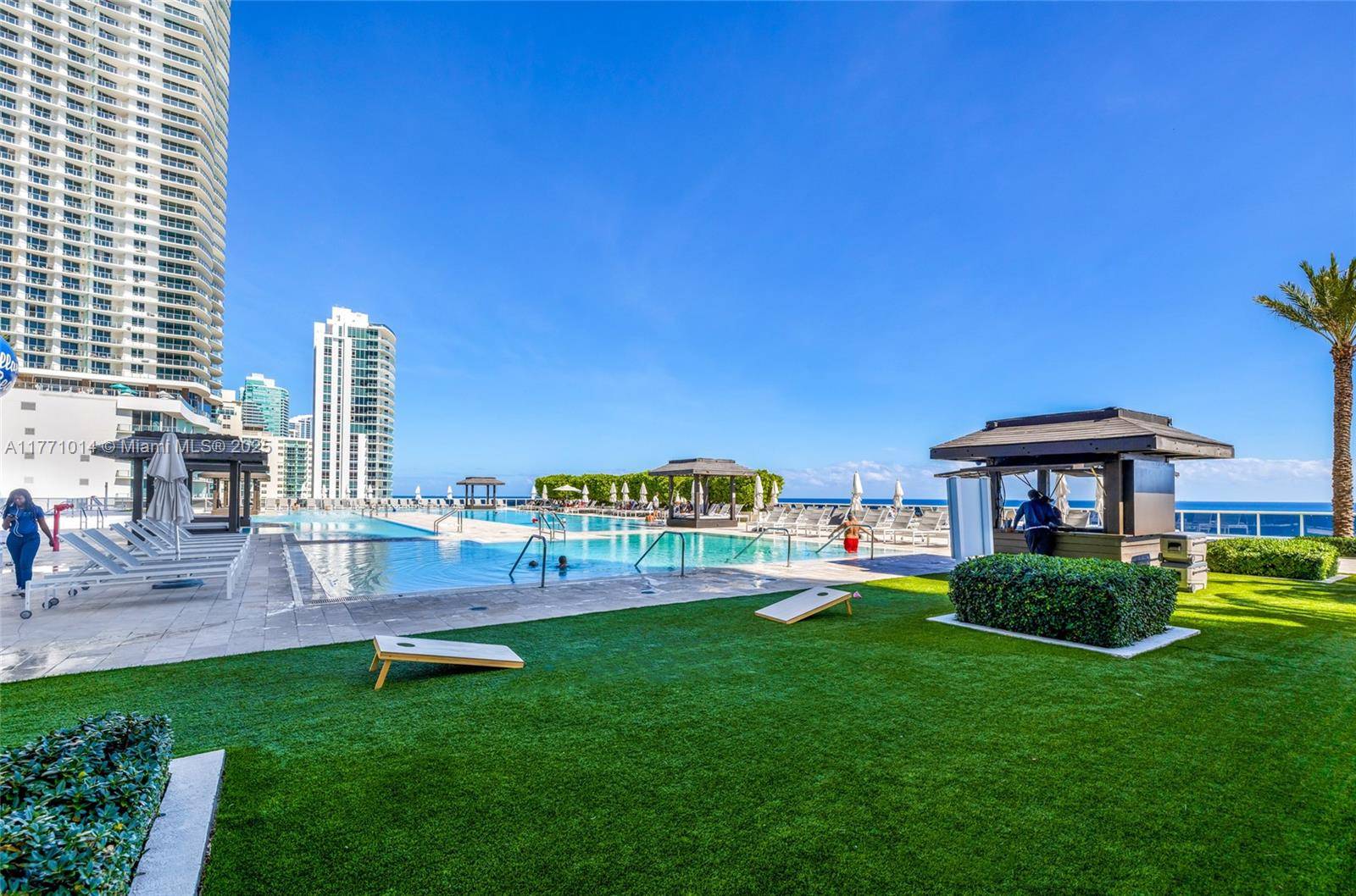Hallandale Beach, FL 33009,1830 S Ocean Dr #2808