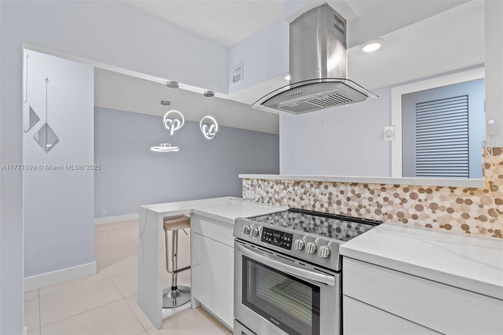 North Bay Village, FL 33141,1455 N Treasure Dr #1H