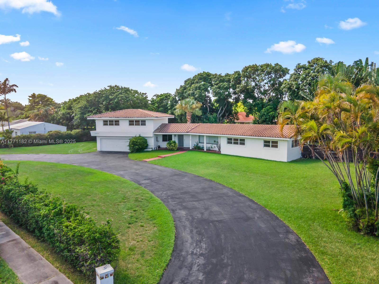 Hollywood, FL 33020,2503 Madison St #2503