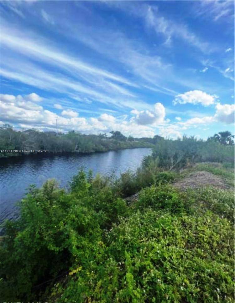 Cape Coral, FL 33993,4027 NW 38th AVE