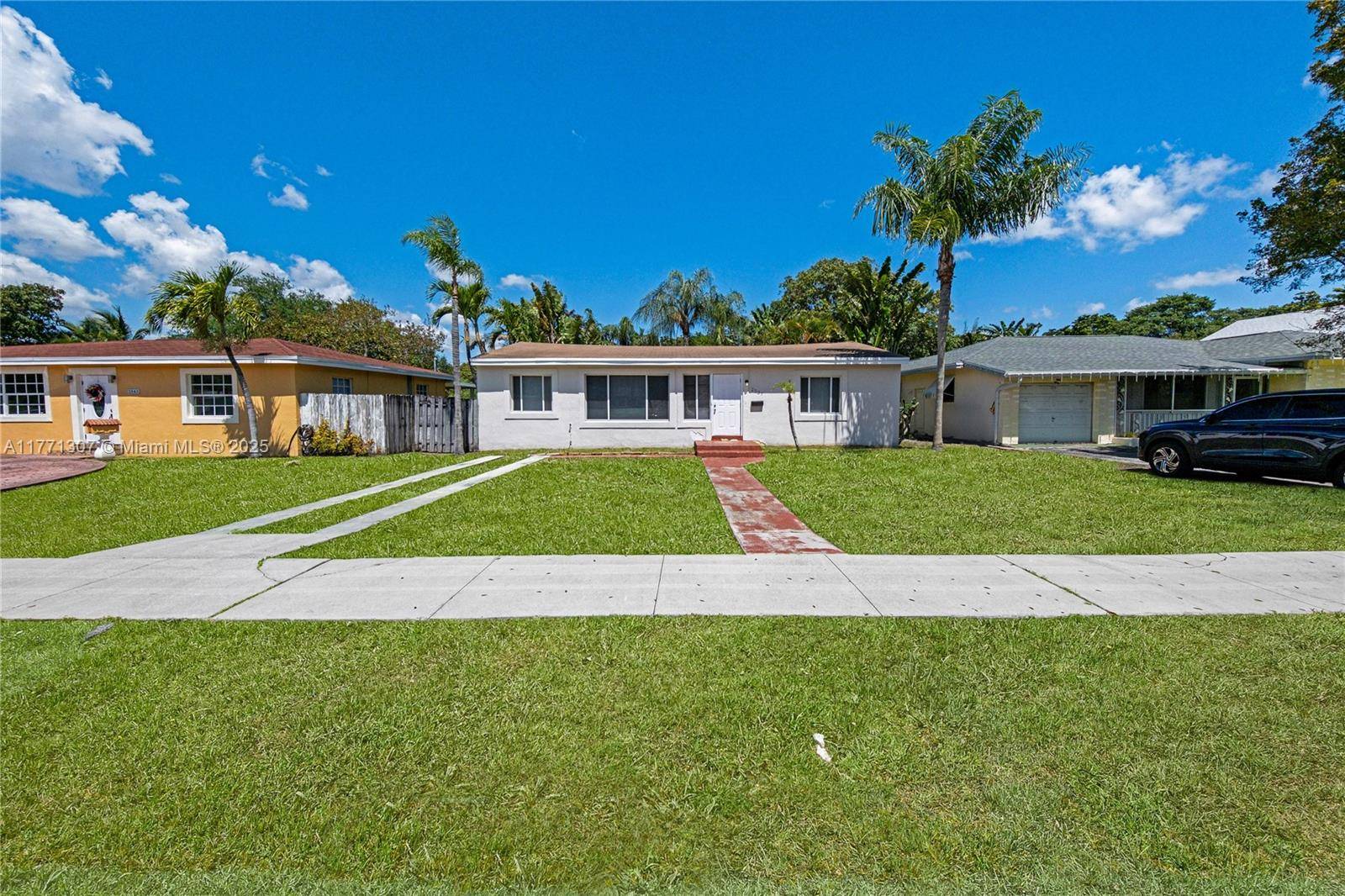 Hollywood, FL 33020,2537 Adams St