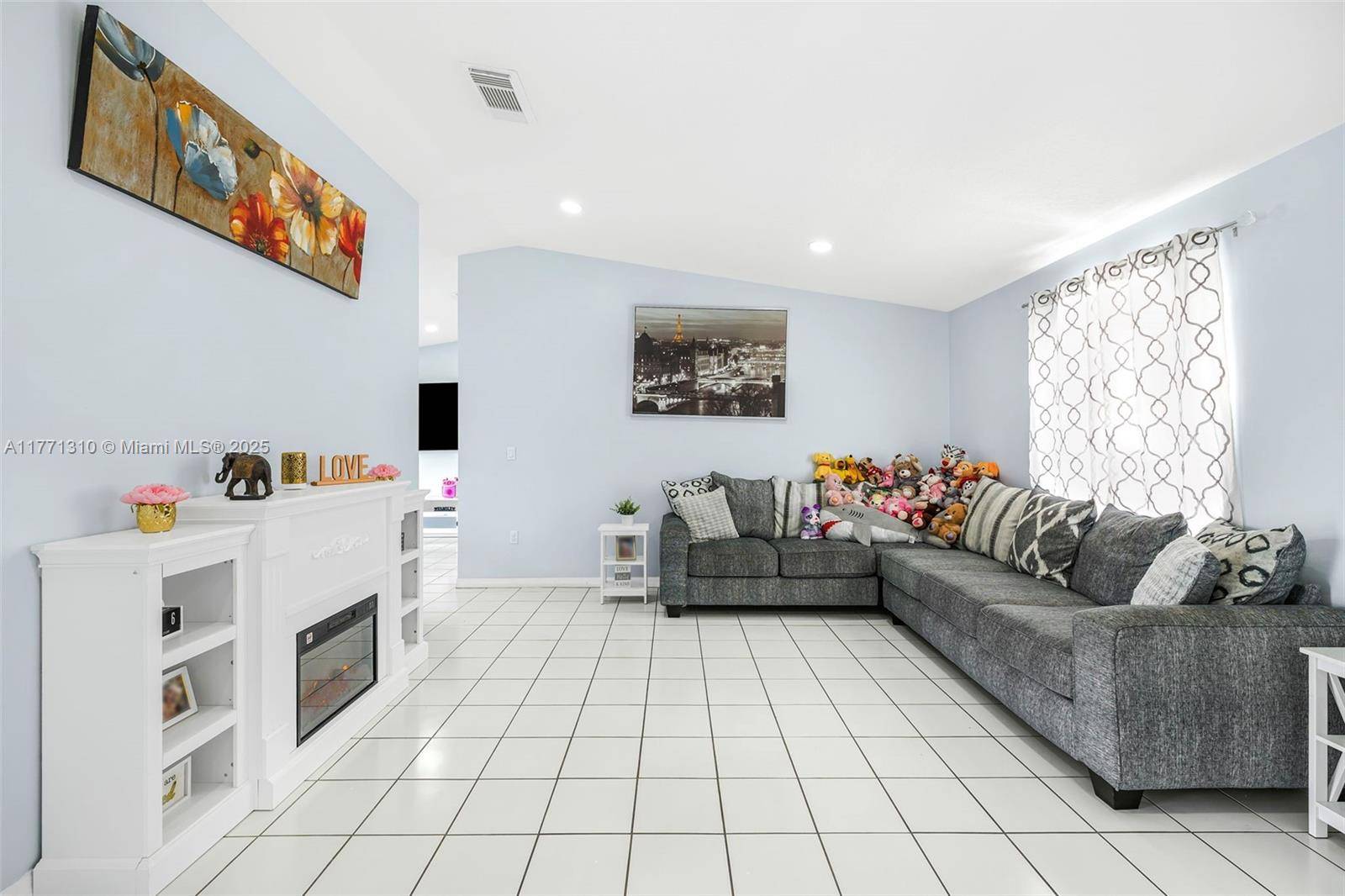 Miami, FL 33187,15317 SW 179th Ter