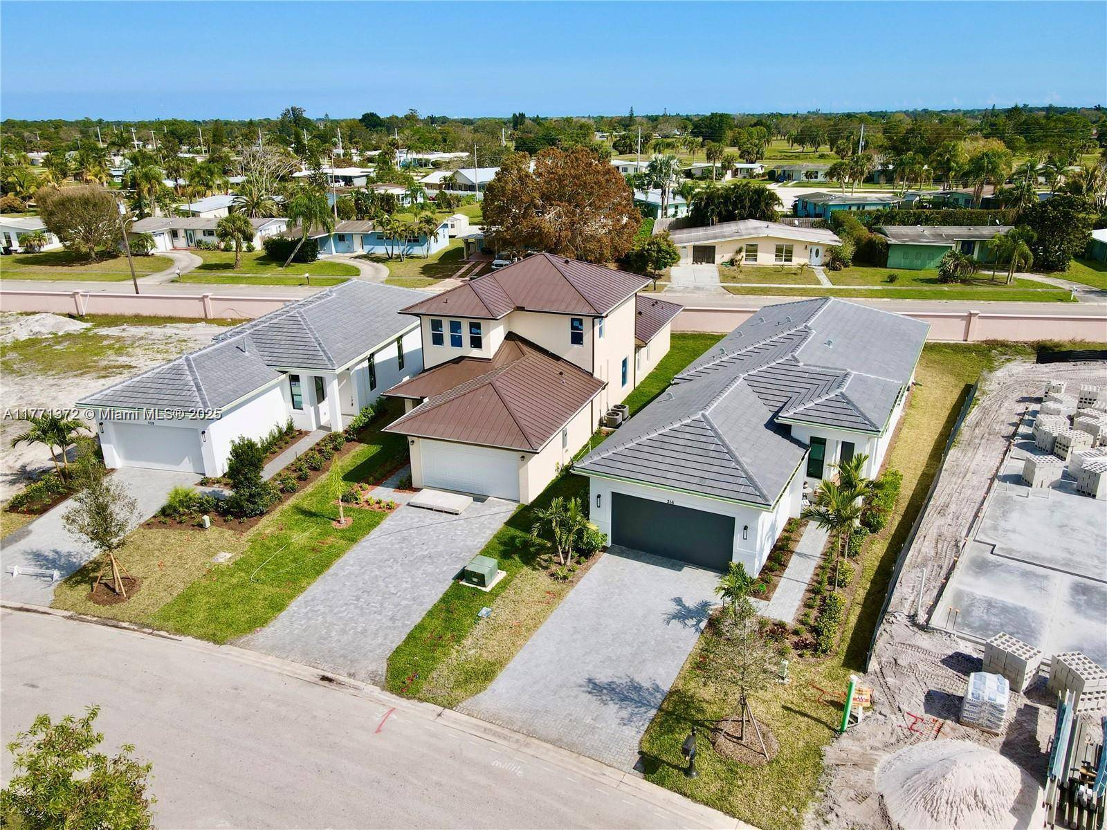 Port St. Lucie, FL 34952,312 SE Via Sangro #0