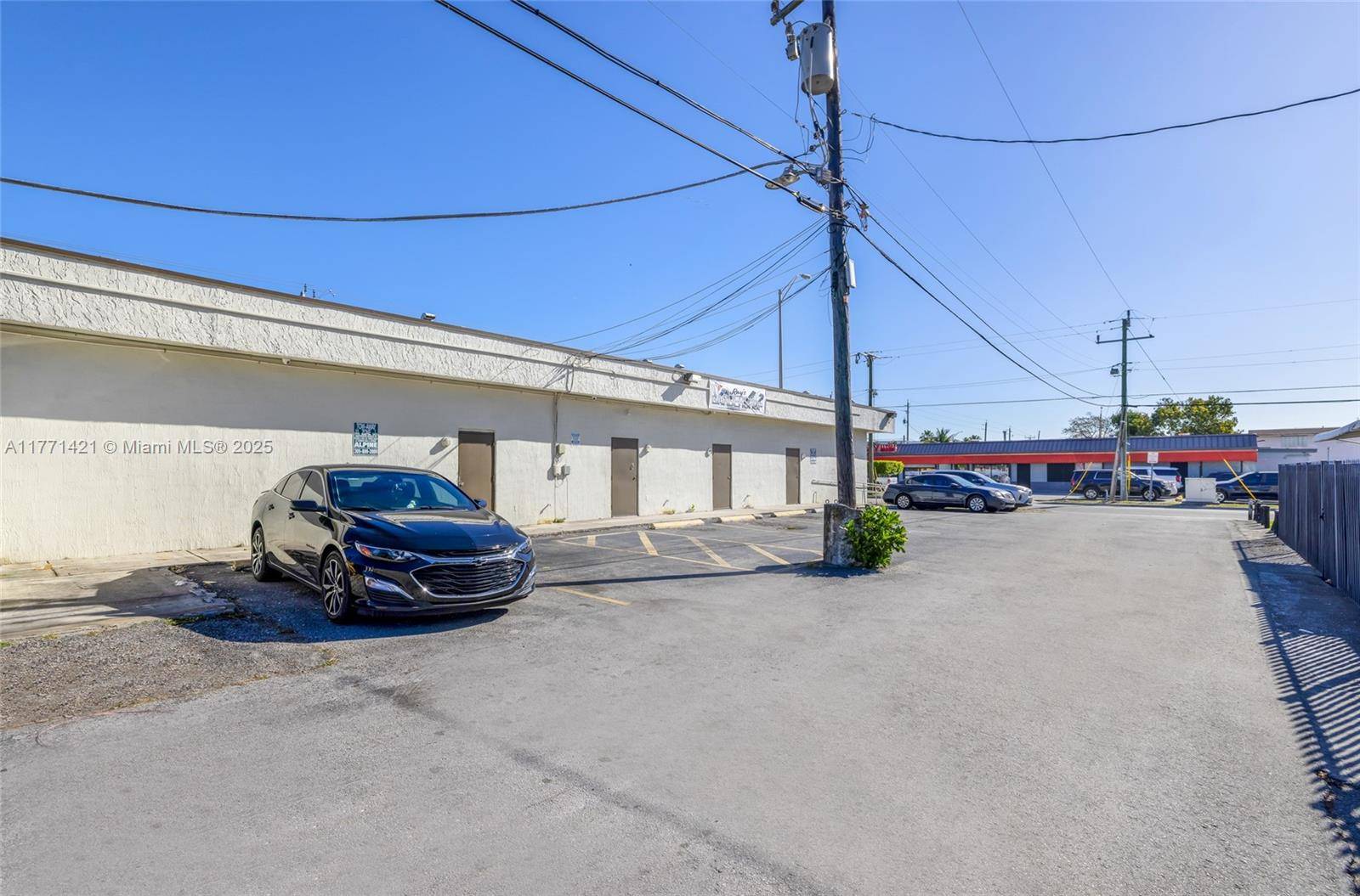 Hialeah, FL 33010,820 SE 8th St