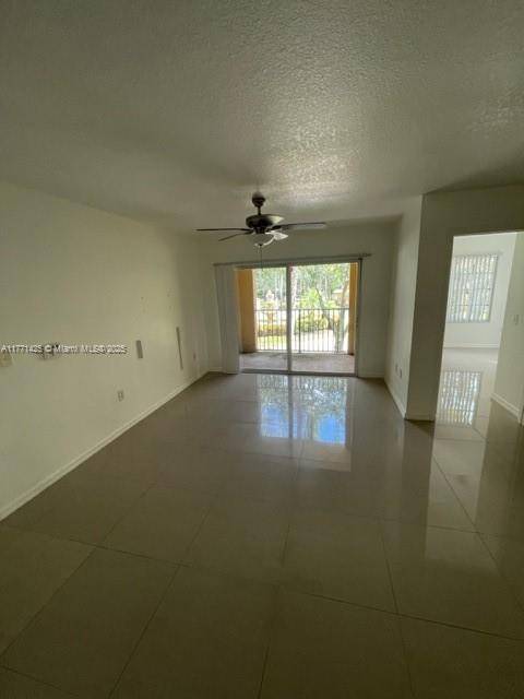 West Palm Beach, FL 33409,4271 San Marino Blvd #206