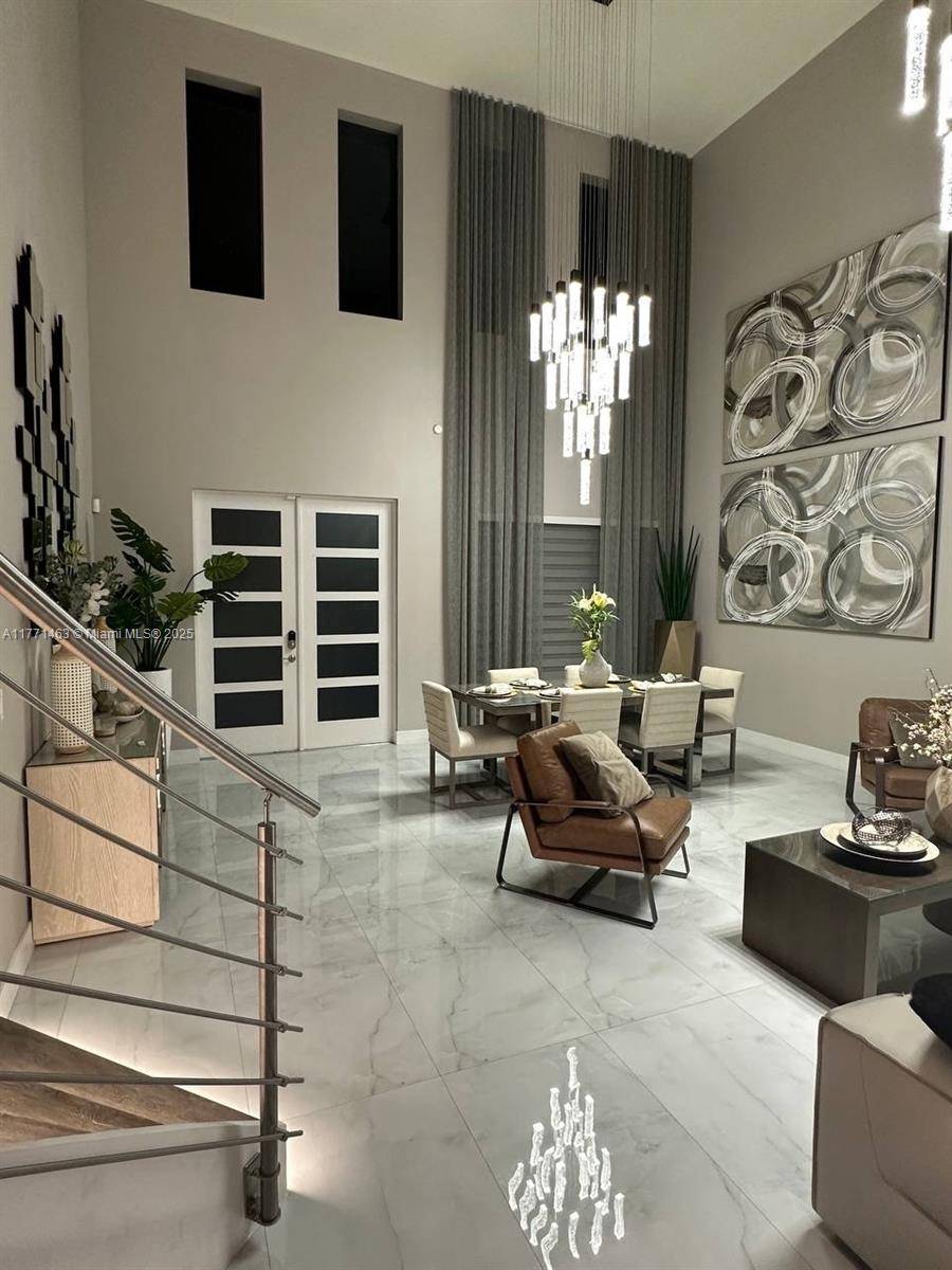 Miami Lakes, FL 33018,8868 NW 161st Ter