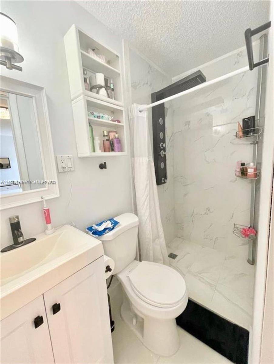 Miami, FL 33177,18088 SW 137th Path #0