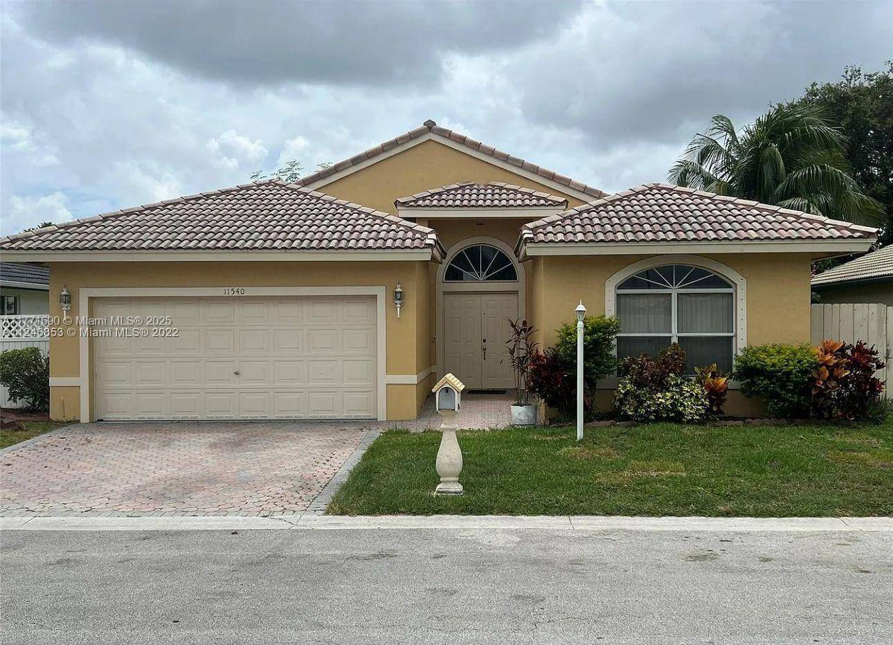 Pembroke Pines, FL 33025,11540 SW 9th Ct