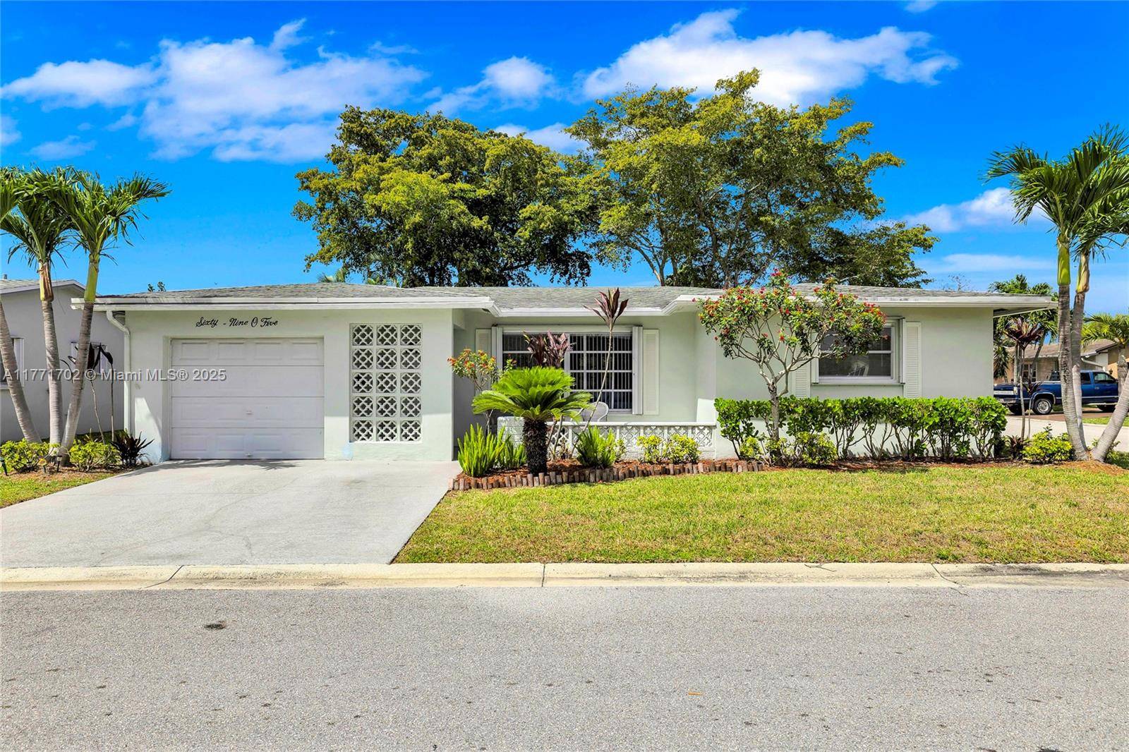 Margate, FL 33063,6905 NW 17th St