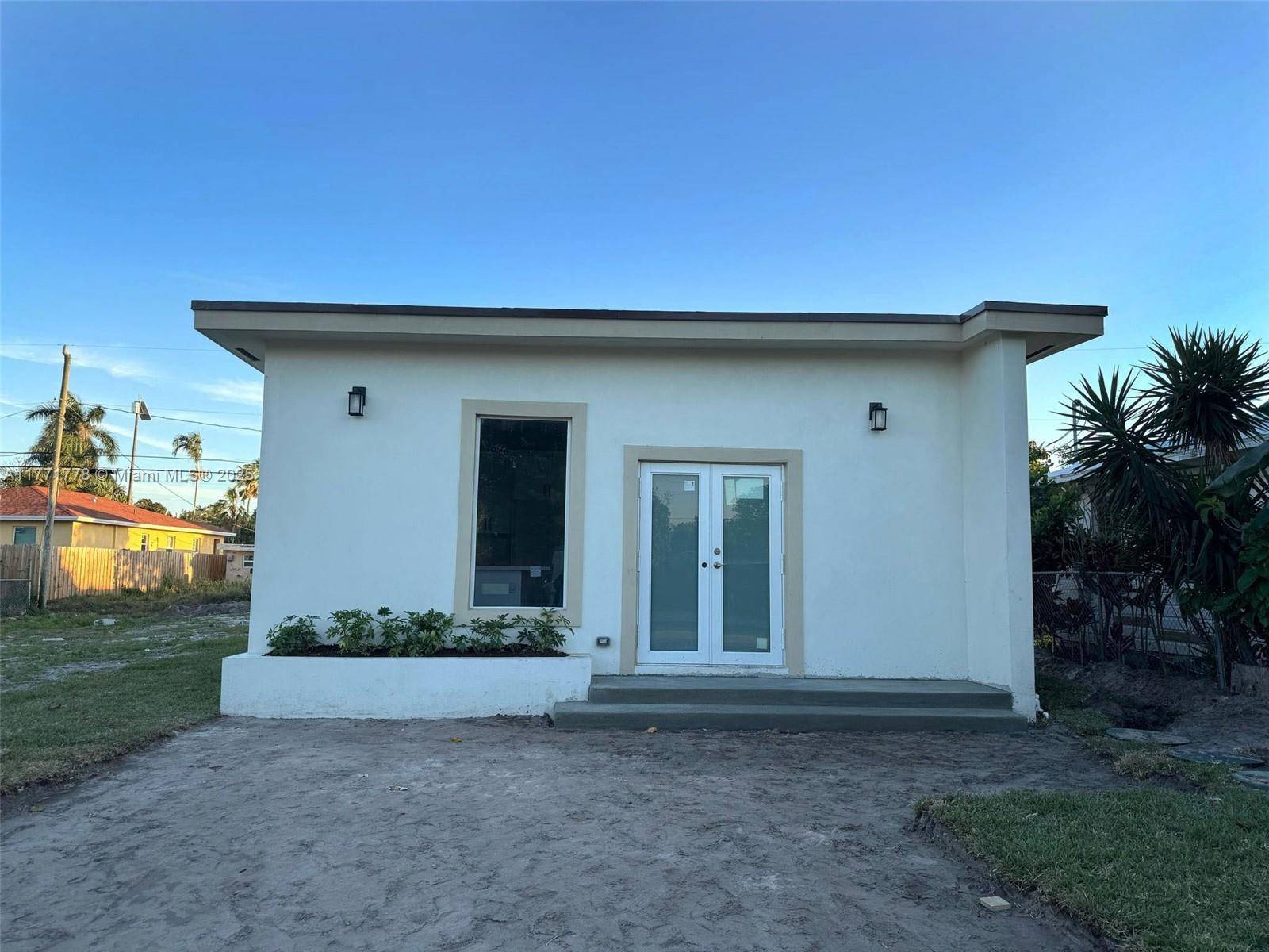 Lake Worth, FL 33462,1100 Highview Rd