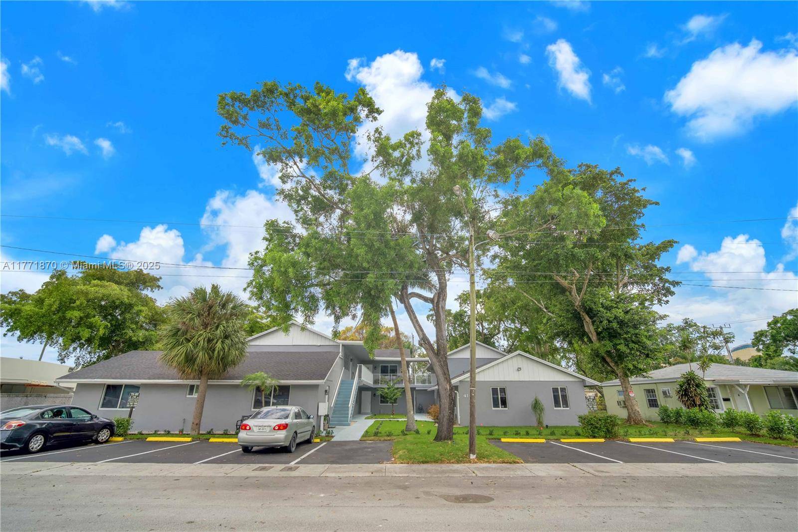 Fort Lauderdale, FL 33316,414 SE 14th St #3