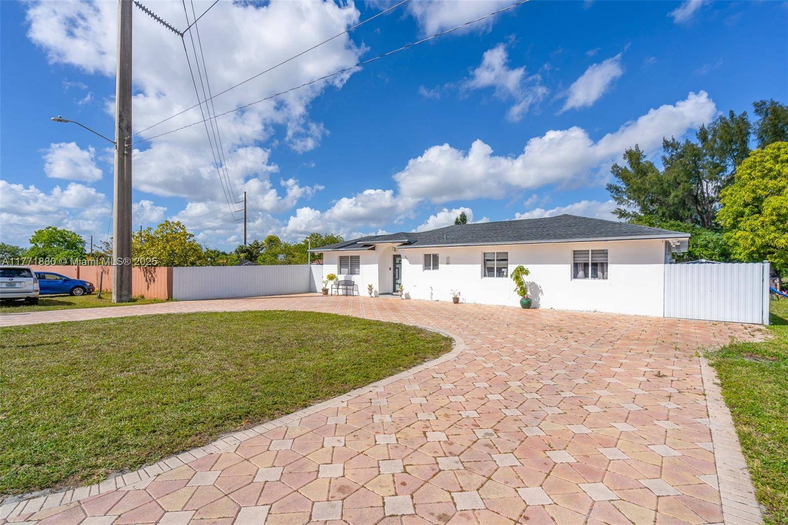 Miami Gardens, FL 33055,3951 NW 179th St