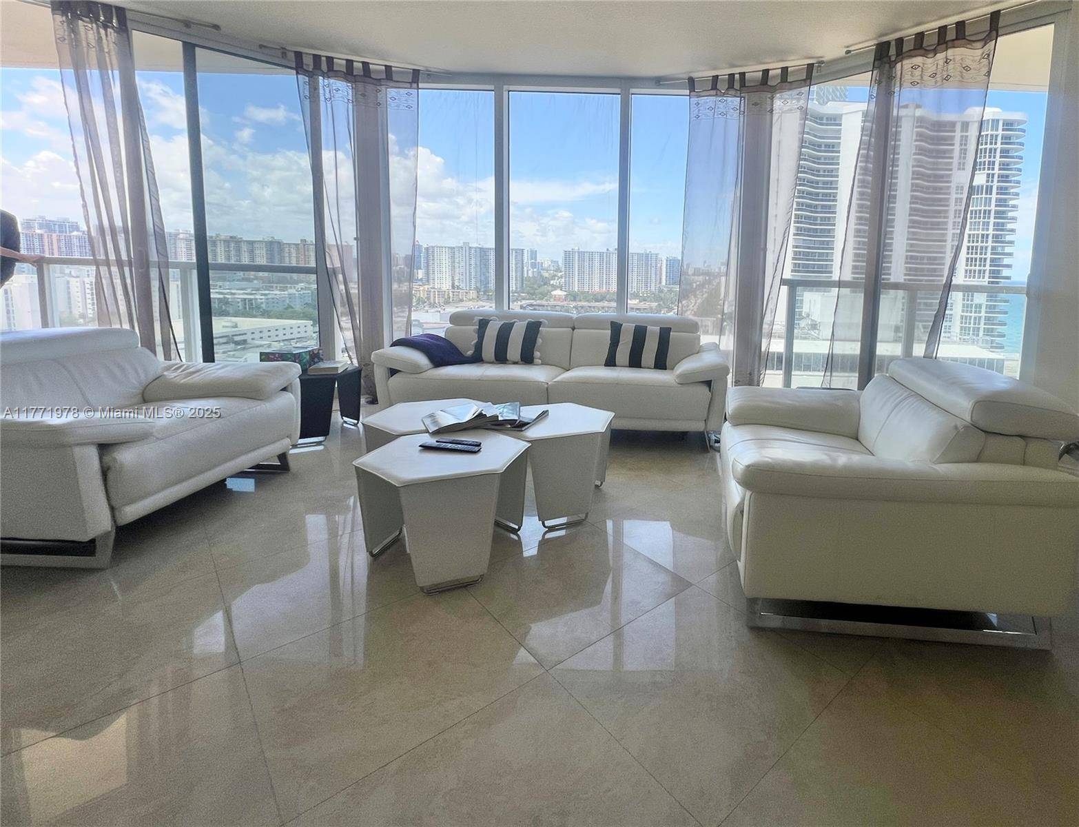 Sunny Isles Beach, FL 33160,16699 Collins Ave #1607