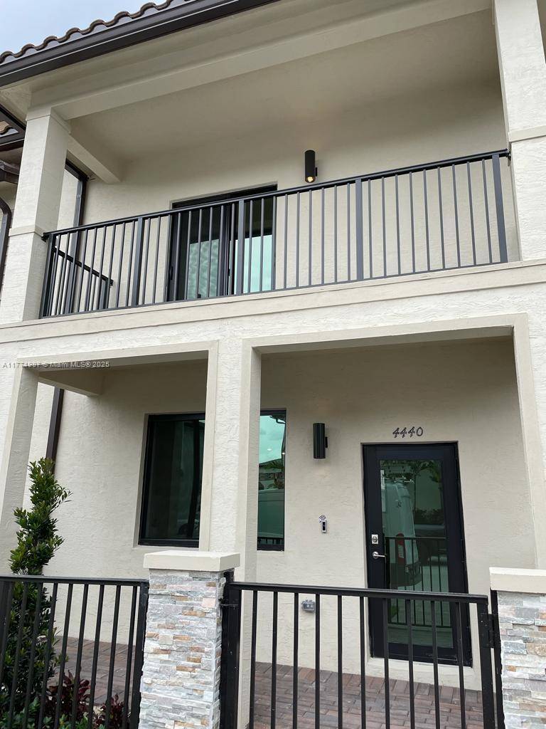 Doral, FL 33166,4440 NW 83rd Ave #4440