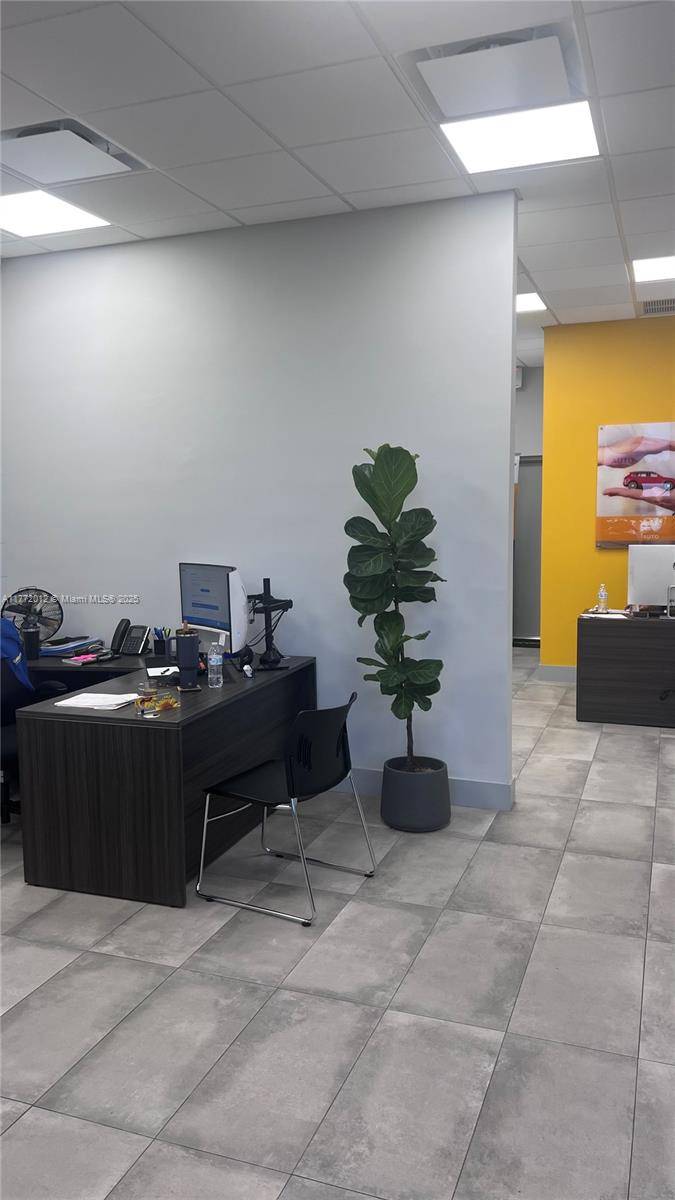 Homestead, FL 33030,40 SE INSURANCE FRANCHISE