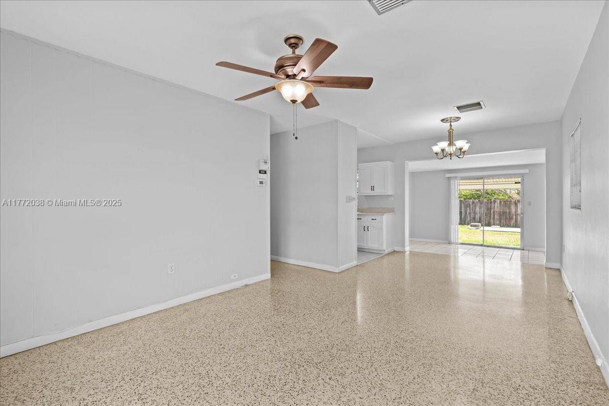 Miami, FL 33177,11870 SW 189th St