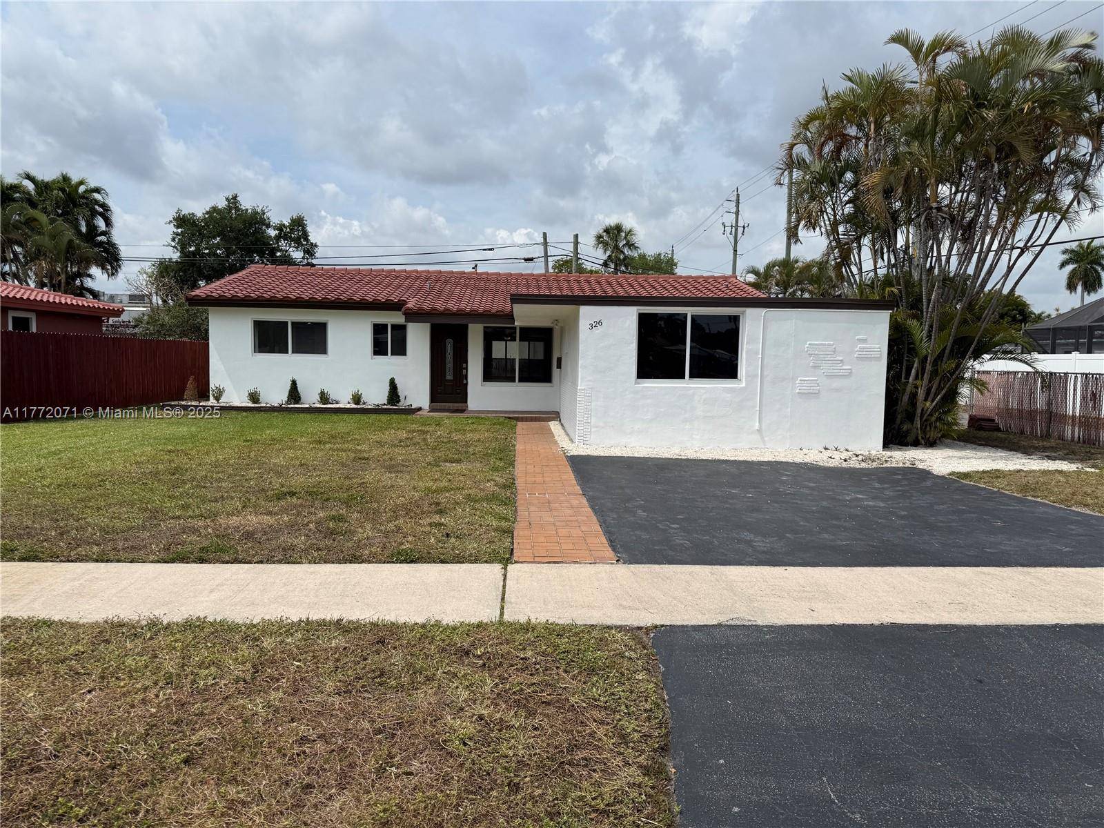 Hollywood, FL 33021,326 N 32nd Ave