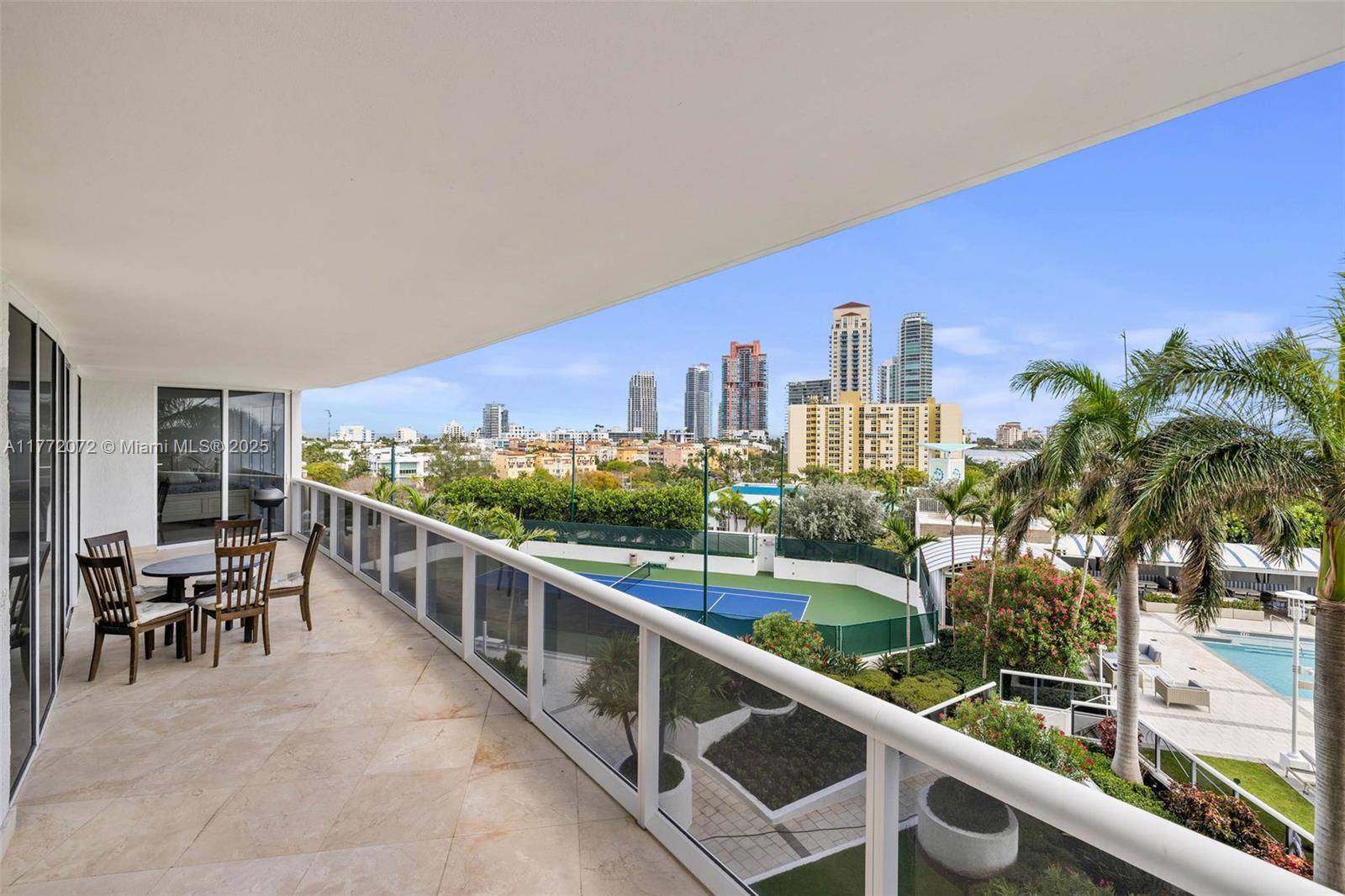 Miami Beach, FL 33139,400 Alton Rd #808