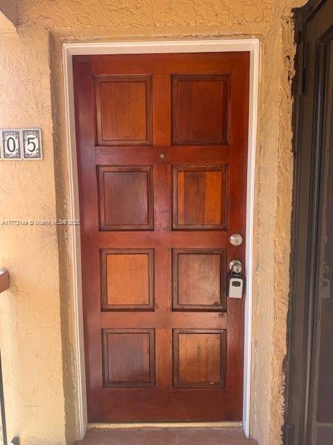 Hialeah, FL 33016,5530 W 26th Ct #205