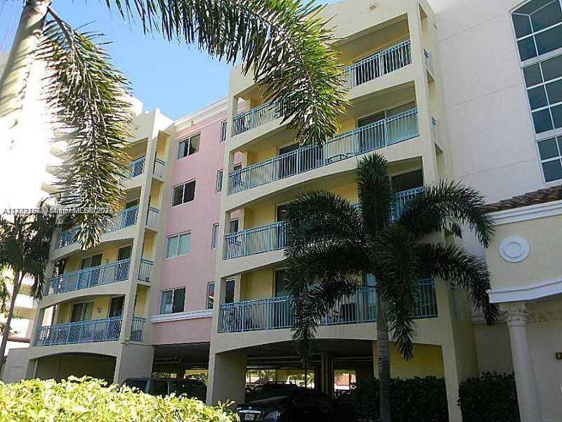 Hallandale Beach, FL 33009,201 Golden Isles Dr #311