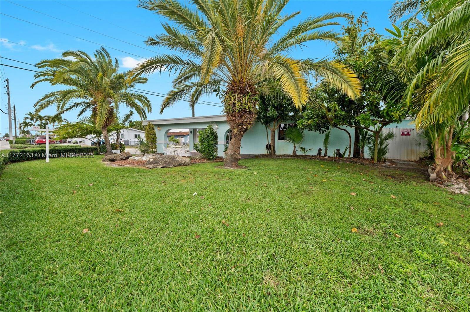 Miami, FL 33165,2801 SW 107th Ave