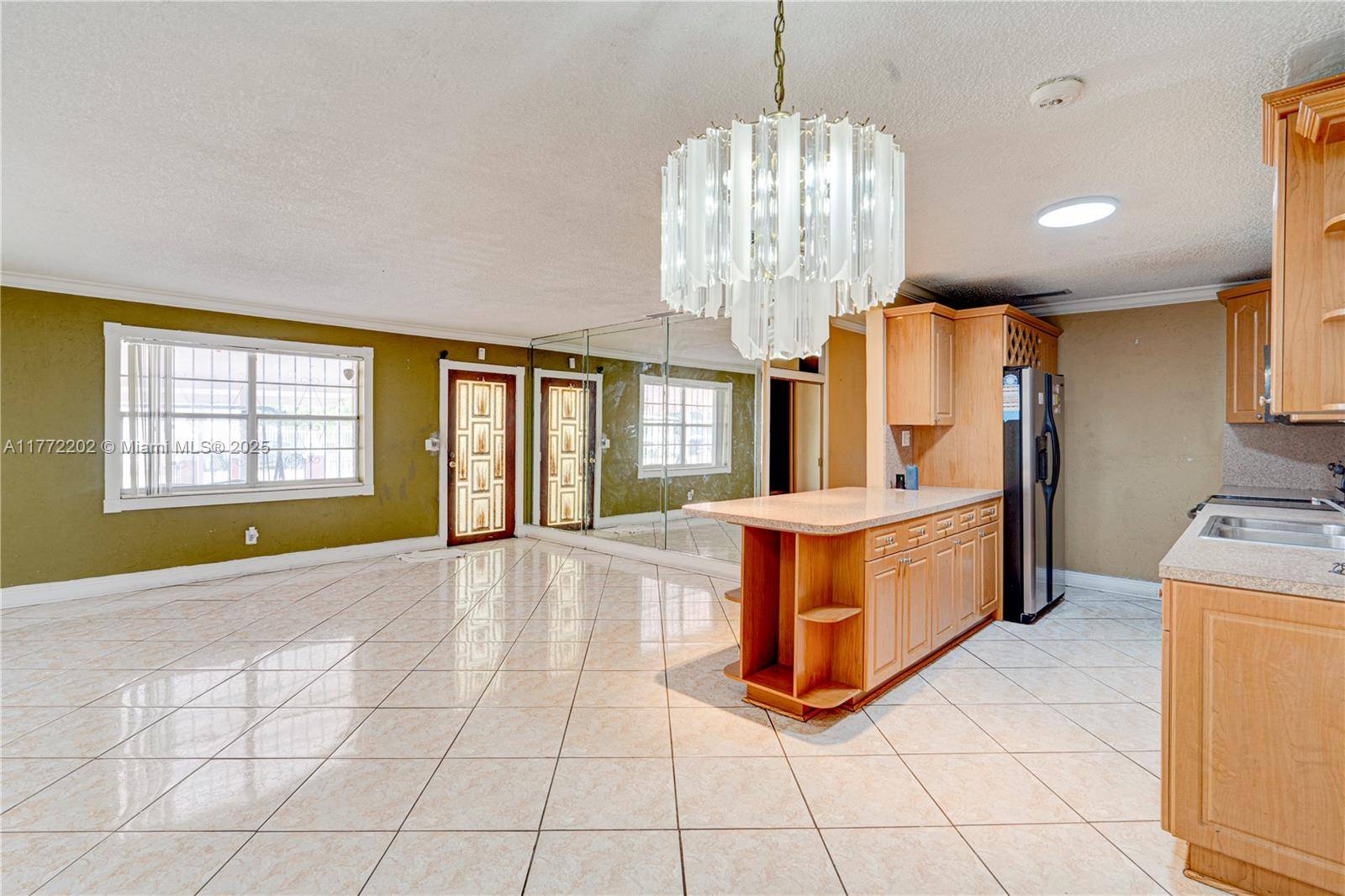 Hialeah, FL 33013,390 E 44th St
