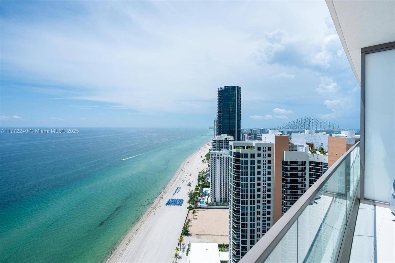 Sunny Isles Beach, FL 33160,18975 Collins Ave #3400