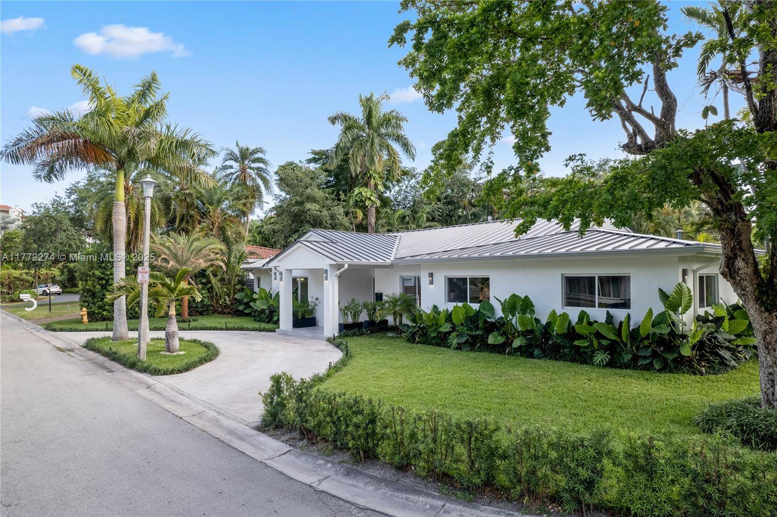 Miami, FL 33133,3500 E Glencoe St