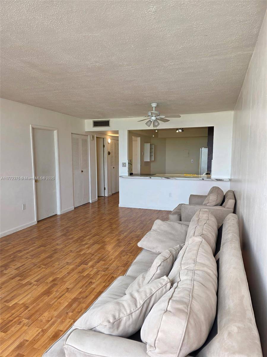 Miami, FL 33179,1351 NE Miami Gardens Dr #501E