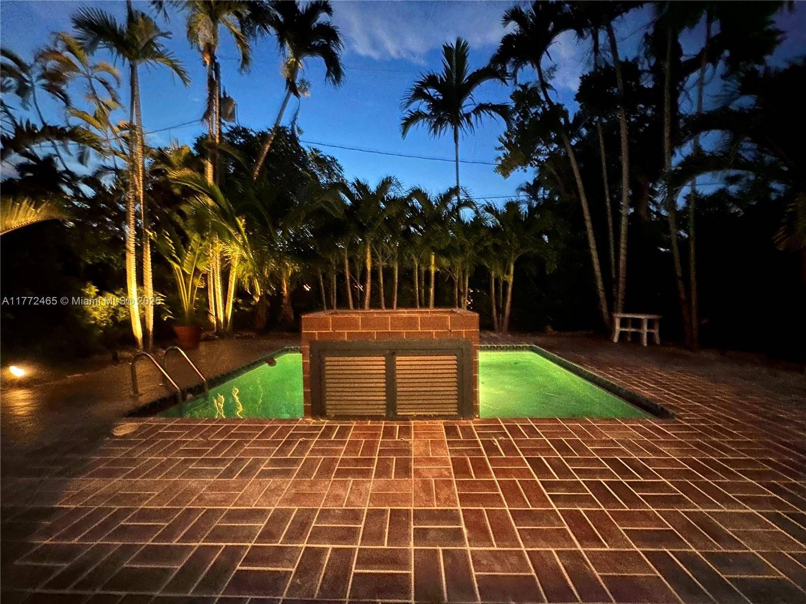 Coral Gables, FL 33146,511 Vittorio Ave