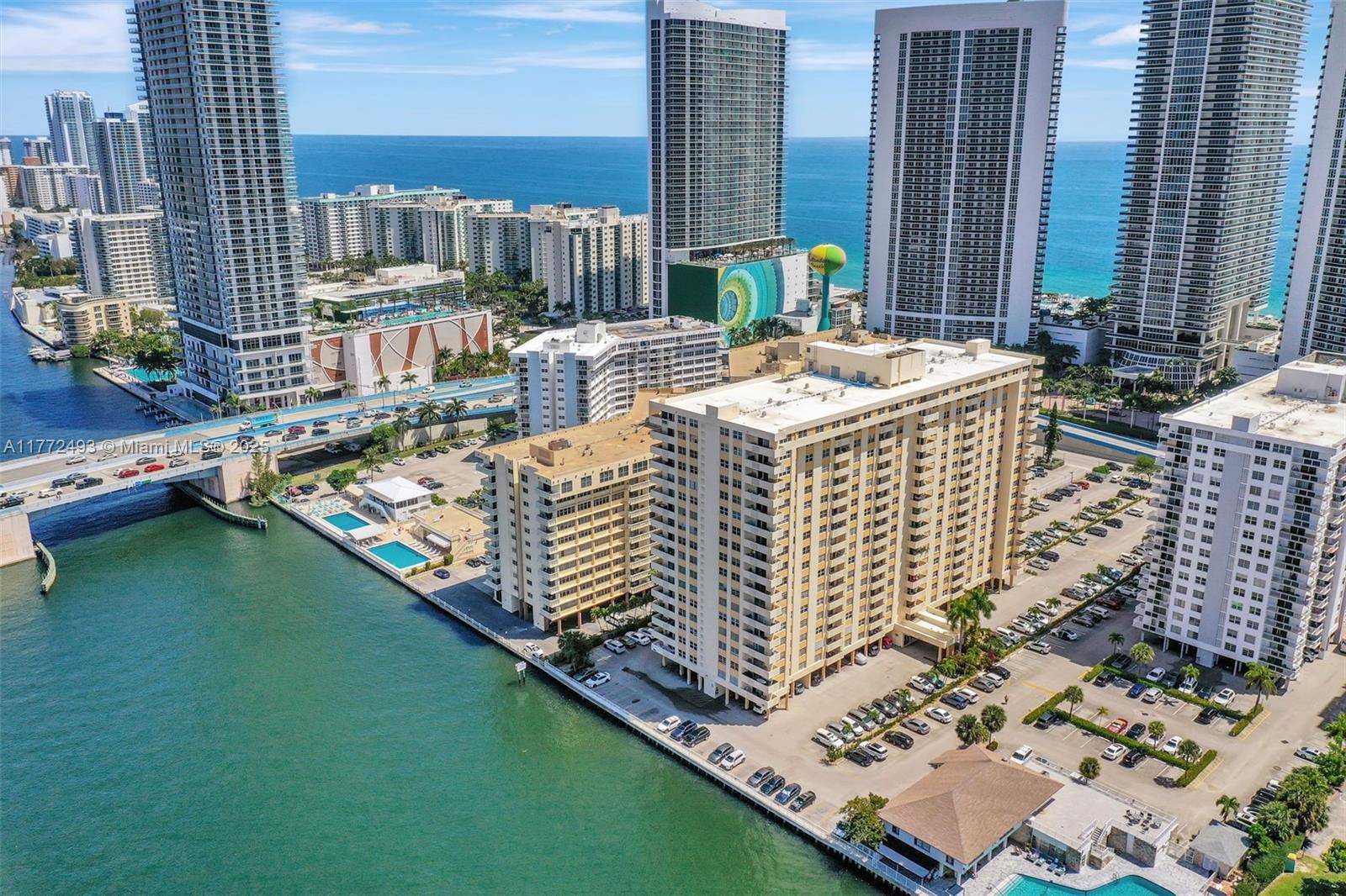 Hallandale Beach, FL 33009,1833 S Ocean Dr #511