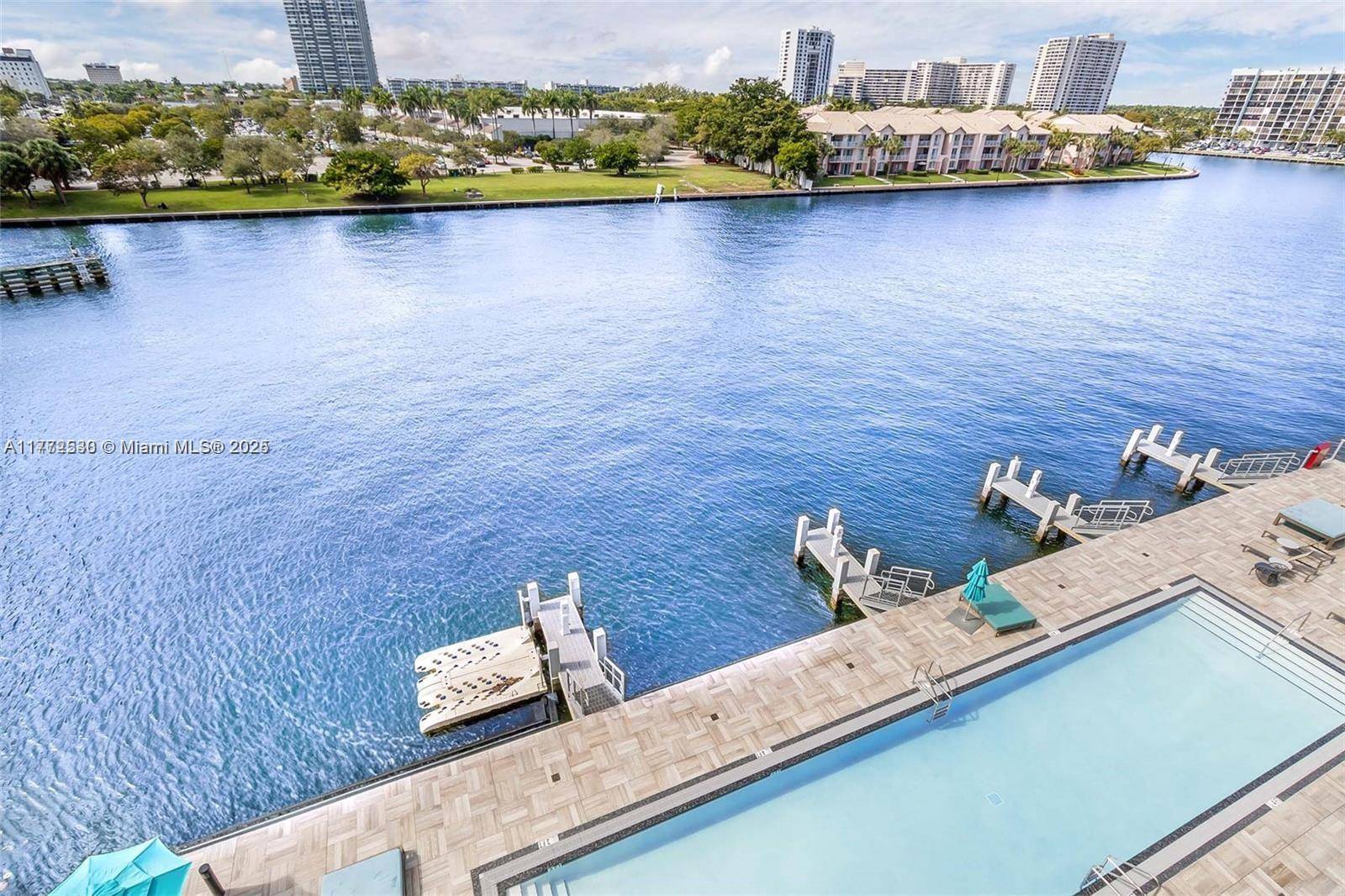 Hollywood, FL 33019,4010 S Ocean Dr #R406