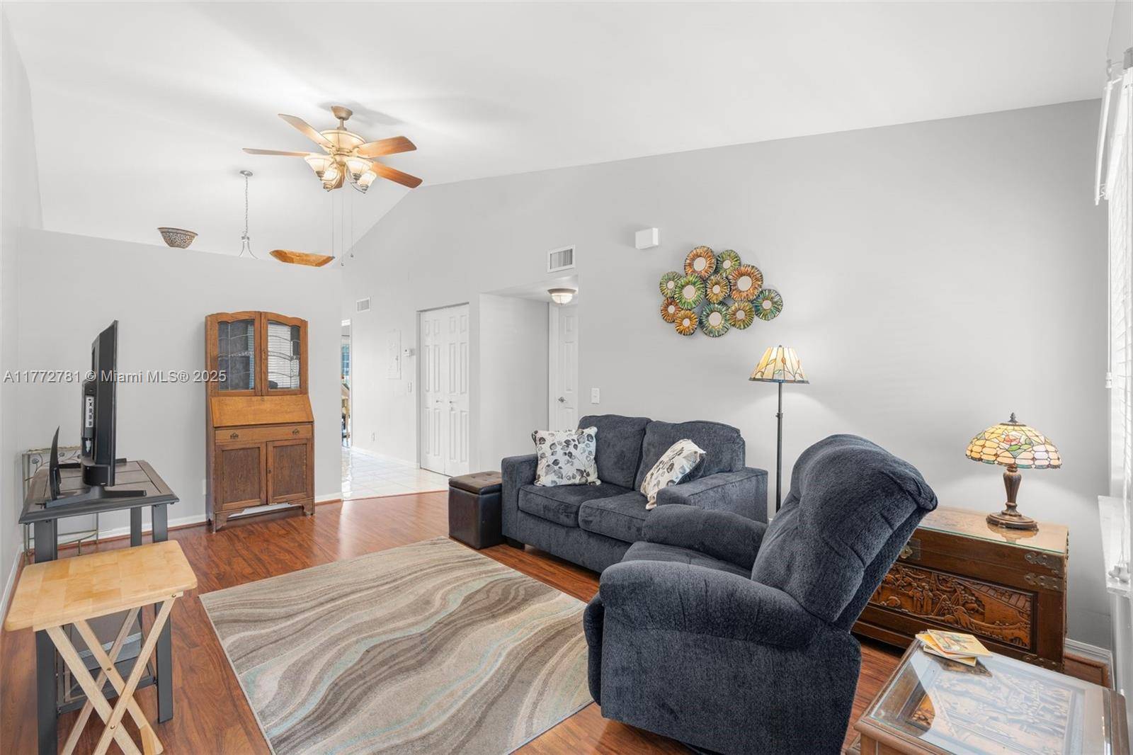 Margate, FL 33063,3171 Holiday Springs Blvd #31-5
