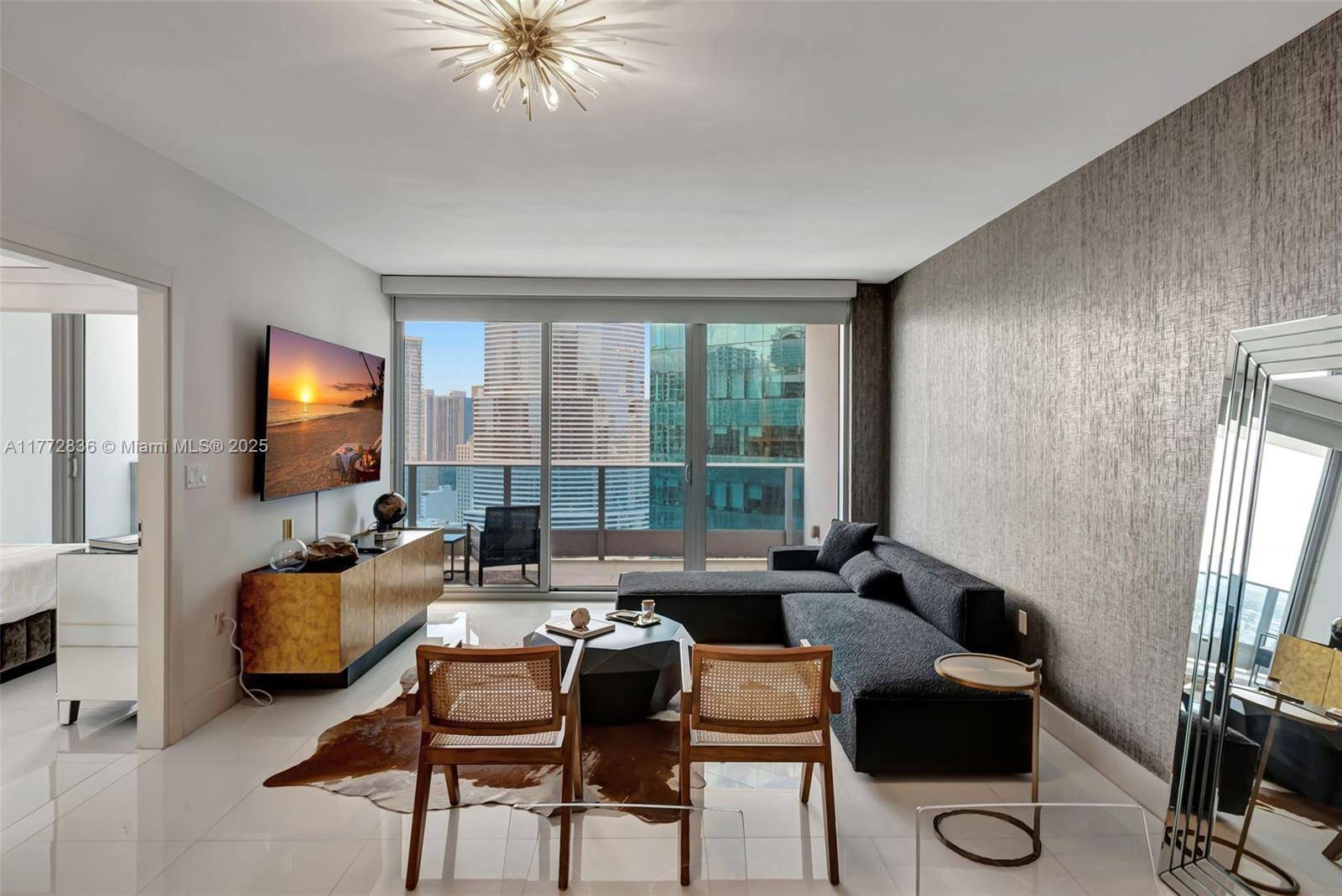 Miami, FL 33131,200 Biscayne Boulevard Way #3509