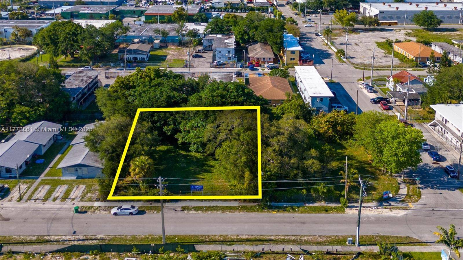 Miami, FL 33150,825-829 NW 69th St