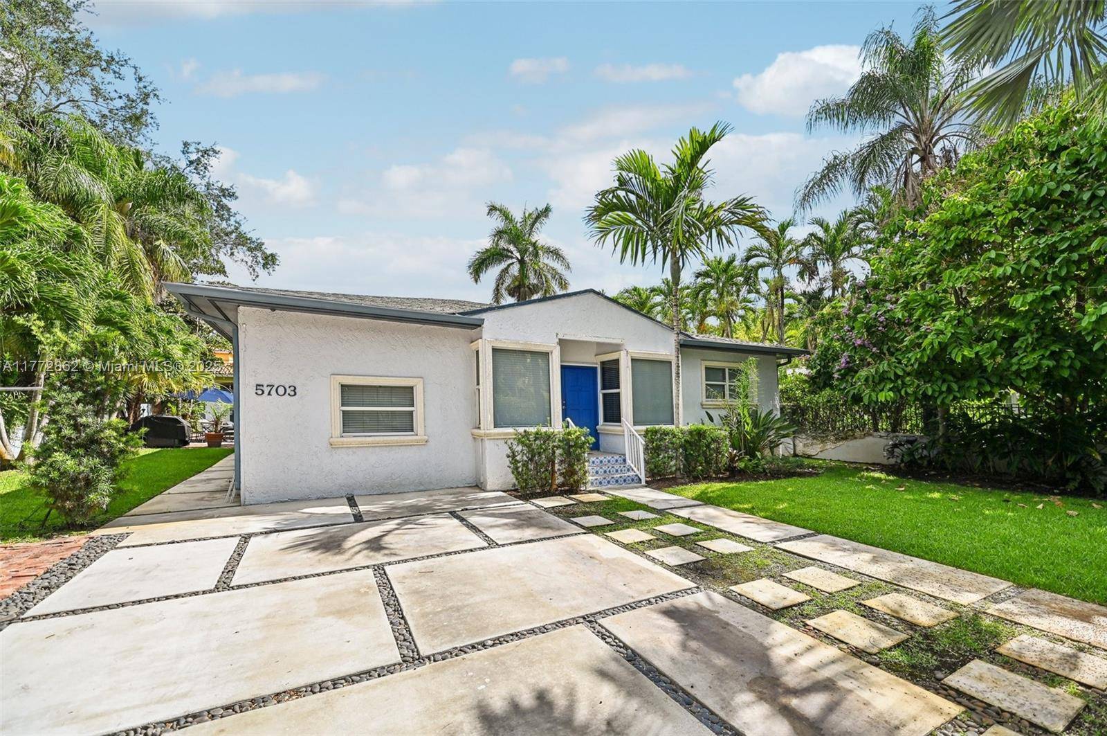 South Miami, FL 33143,5703 SW 83rd St