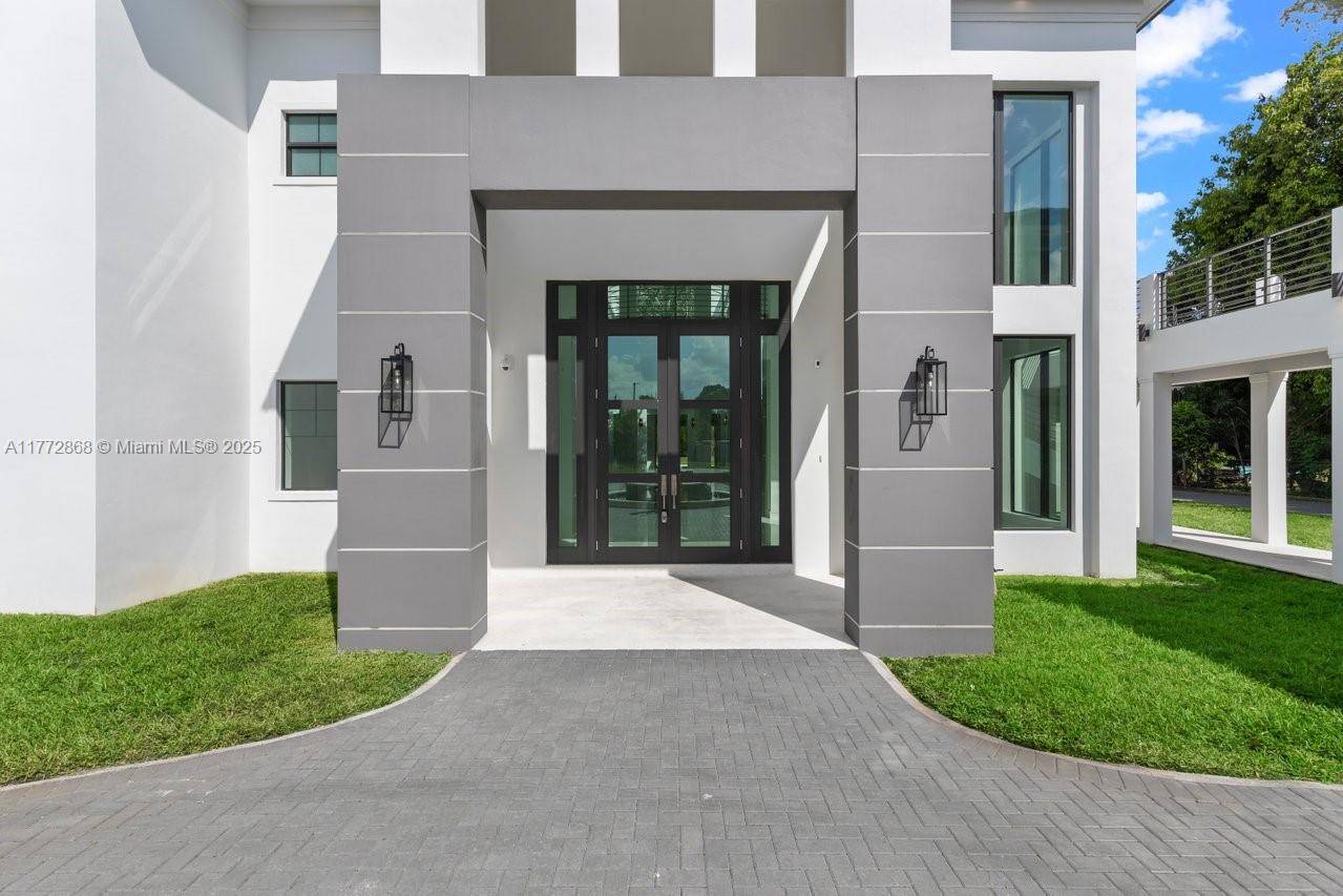 Southwest Ranches, FL 33330,4600 SW 128th Ave