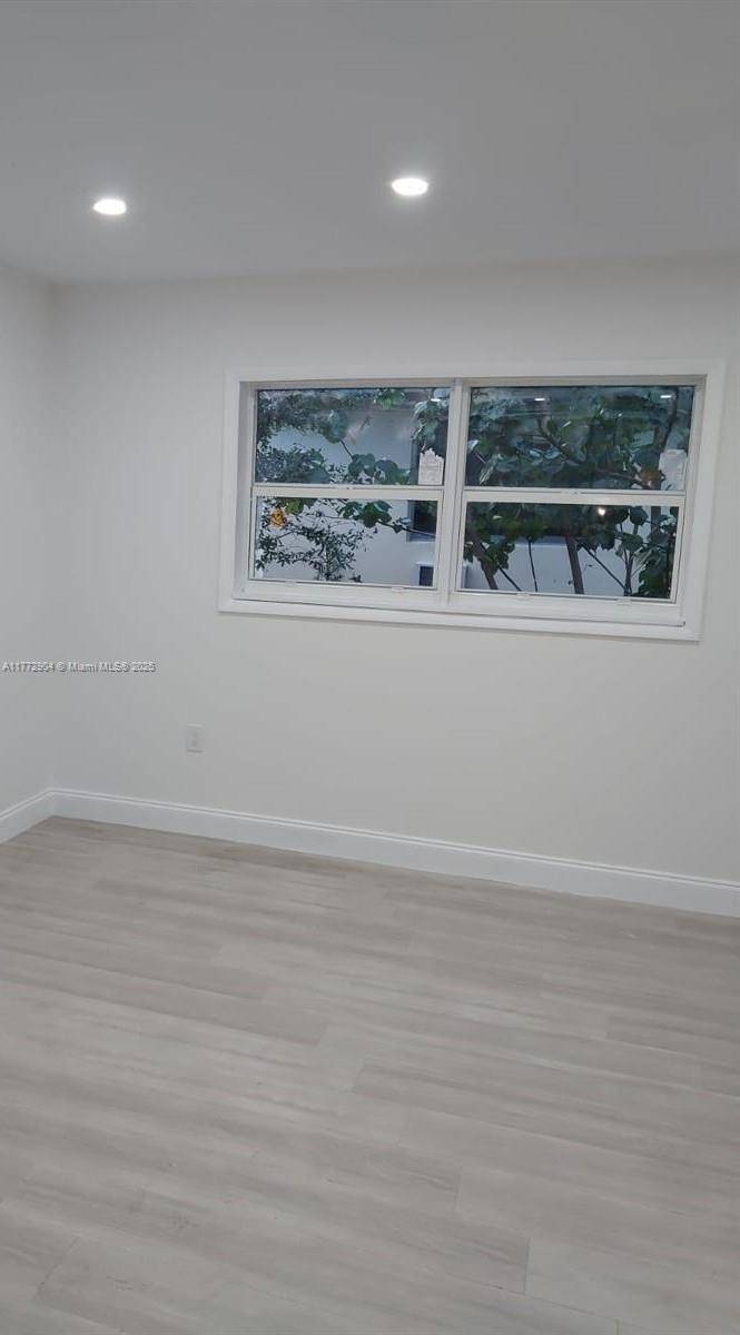 North Miami, FL 33161,721 NE 142nd St #721