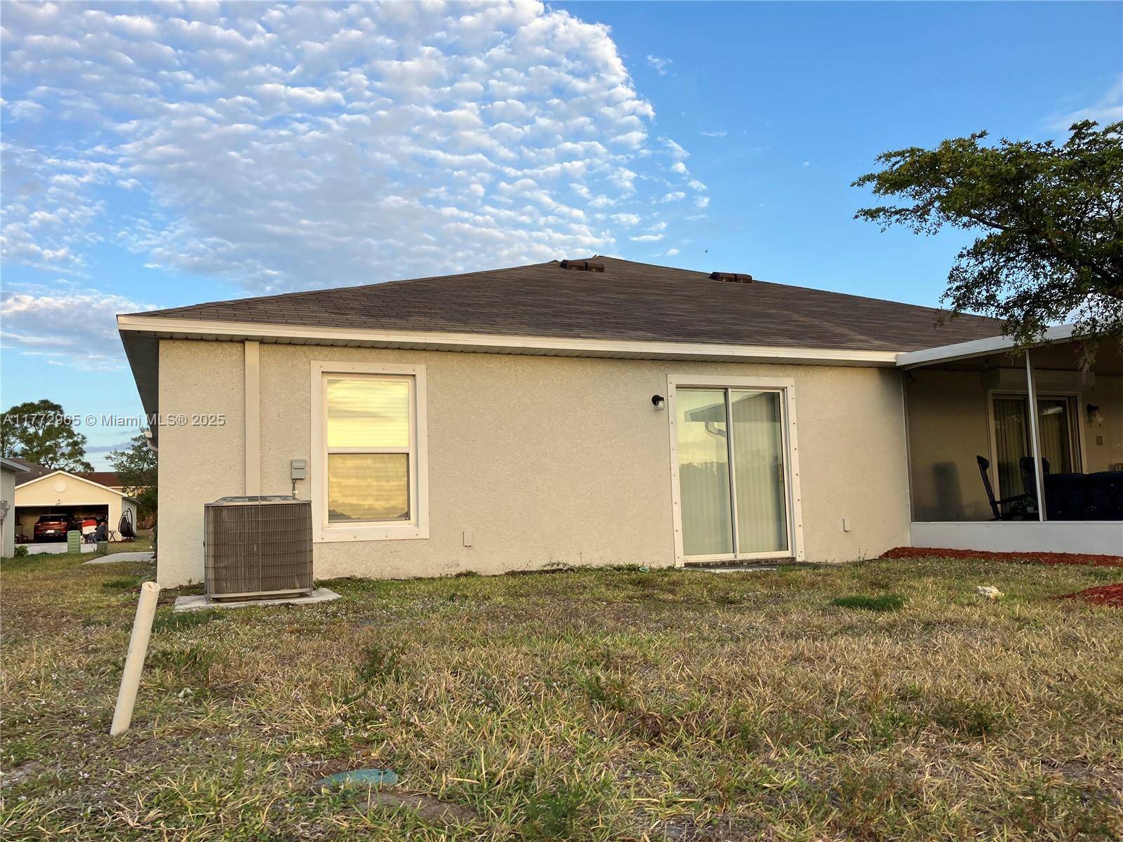 Lehigh Acres, FL 33936,9032 AEGEAN CIRCLE