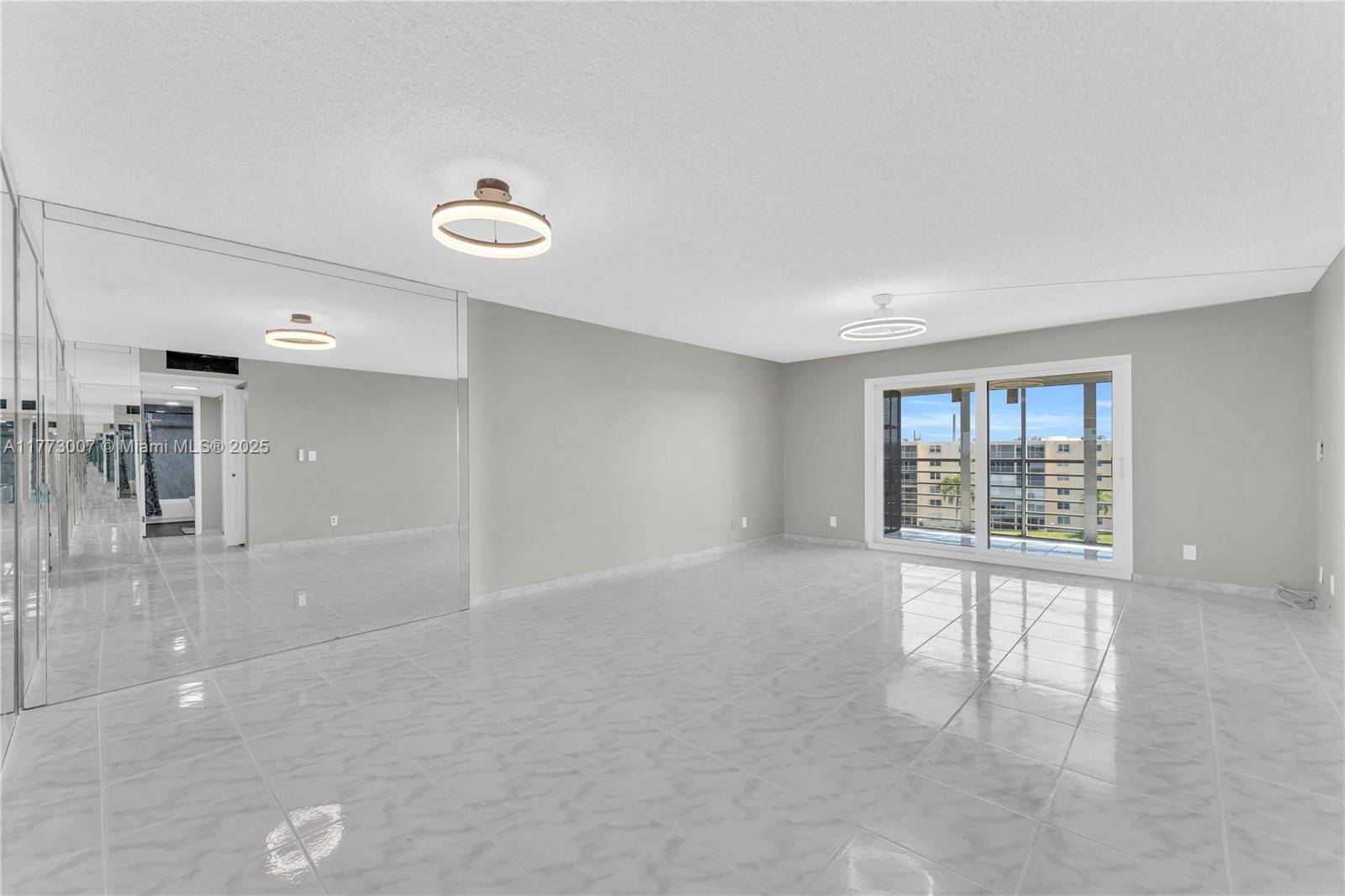Dania Beach, FL 33004,401 SE 3rd St #602