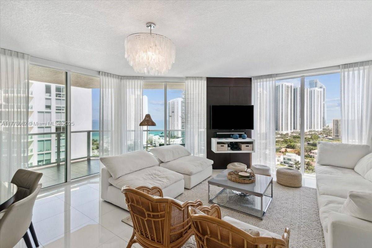 Sunny Isles Beach, FL 33160,250 Sunny Isles Blvd #3-1805