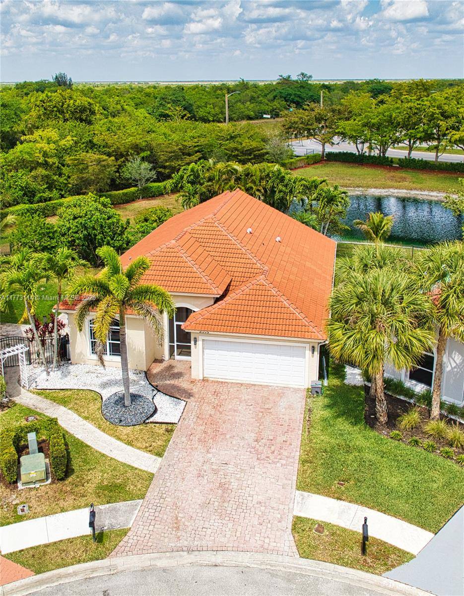 Boca Raton, FL 33428,21775 Philmont Ct