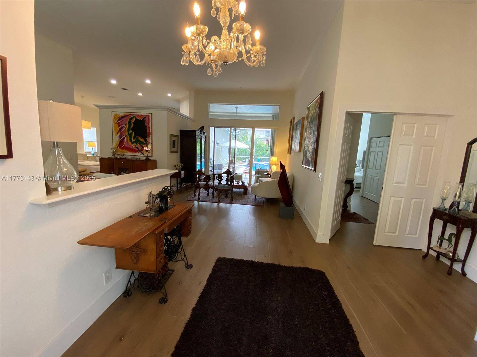 Weston, FL 33331,3833 Heron Ridge Ln